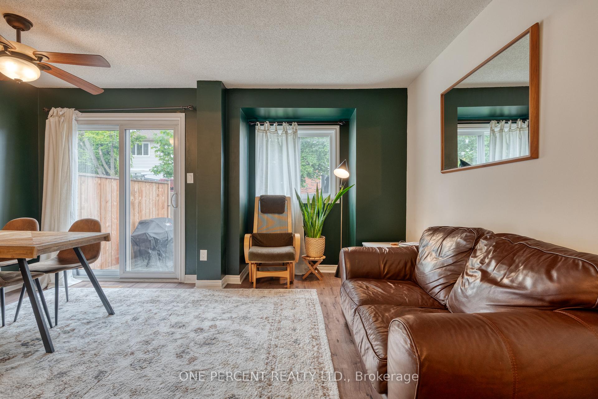 Photo 6 of Unit 29, 75 Ryans Way, Hamilton, Waterdown — HOMEH