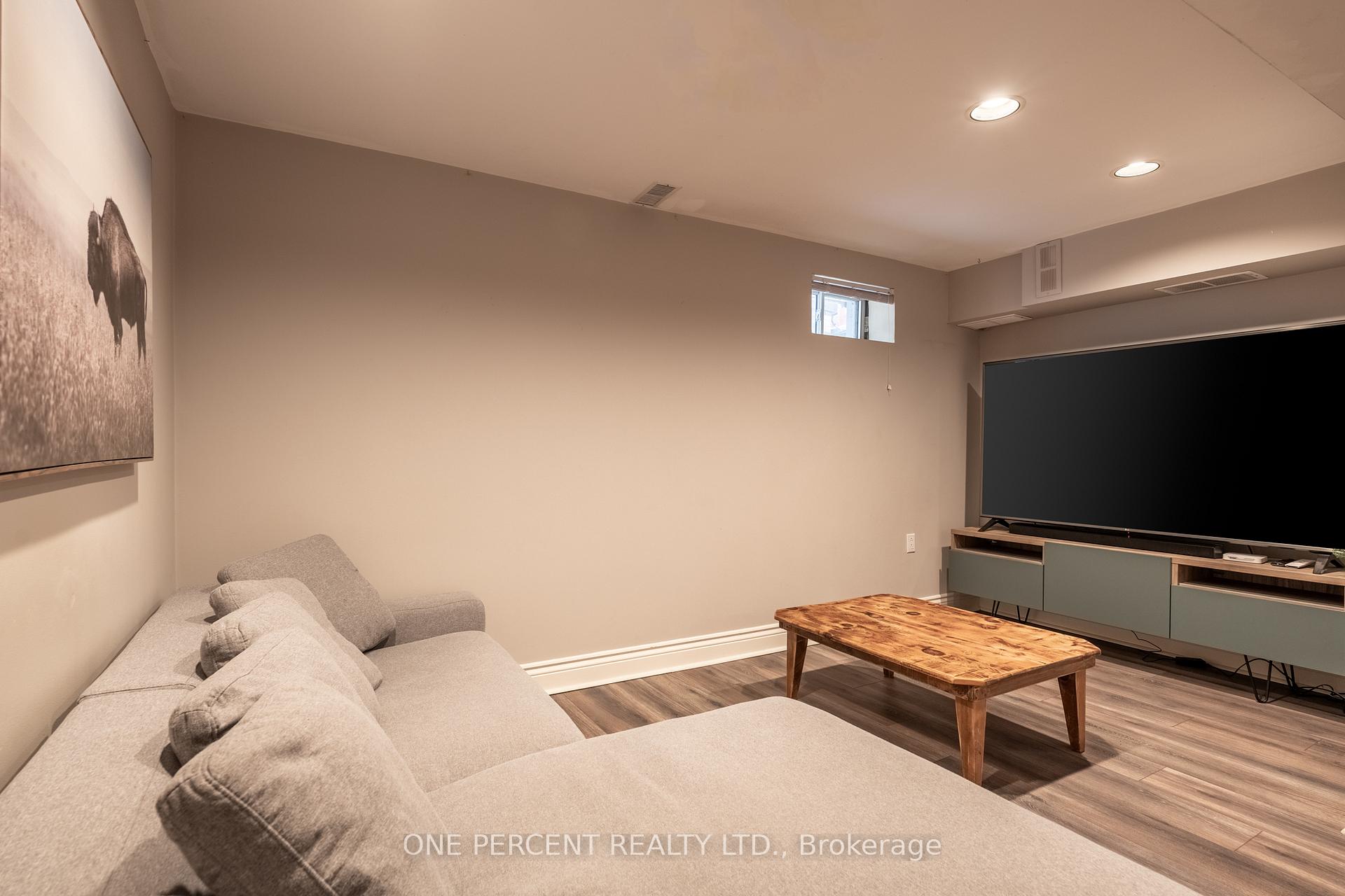 Photo 23 of Unit 29, 75 Ryans Way, Hamilton, Waterdown — HOMEH
