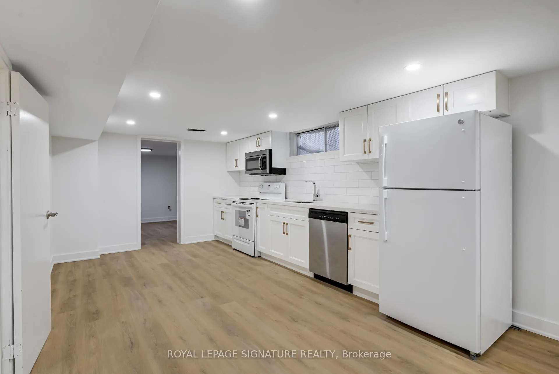 Photo 7 of Unit Bsmt, 116 Ferris Road, Toronto, O'Connor-Parkview — HOMEH