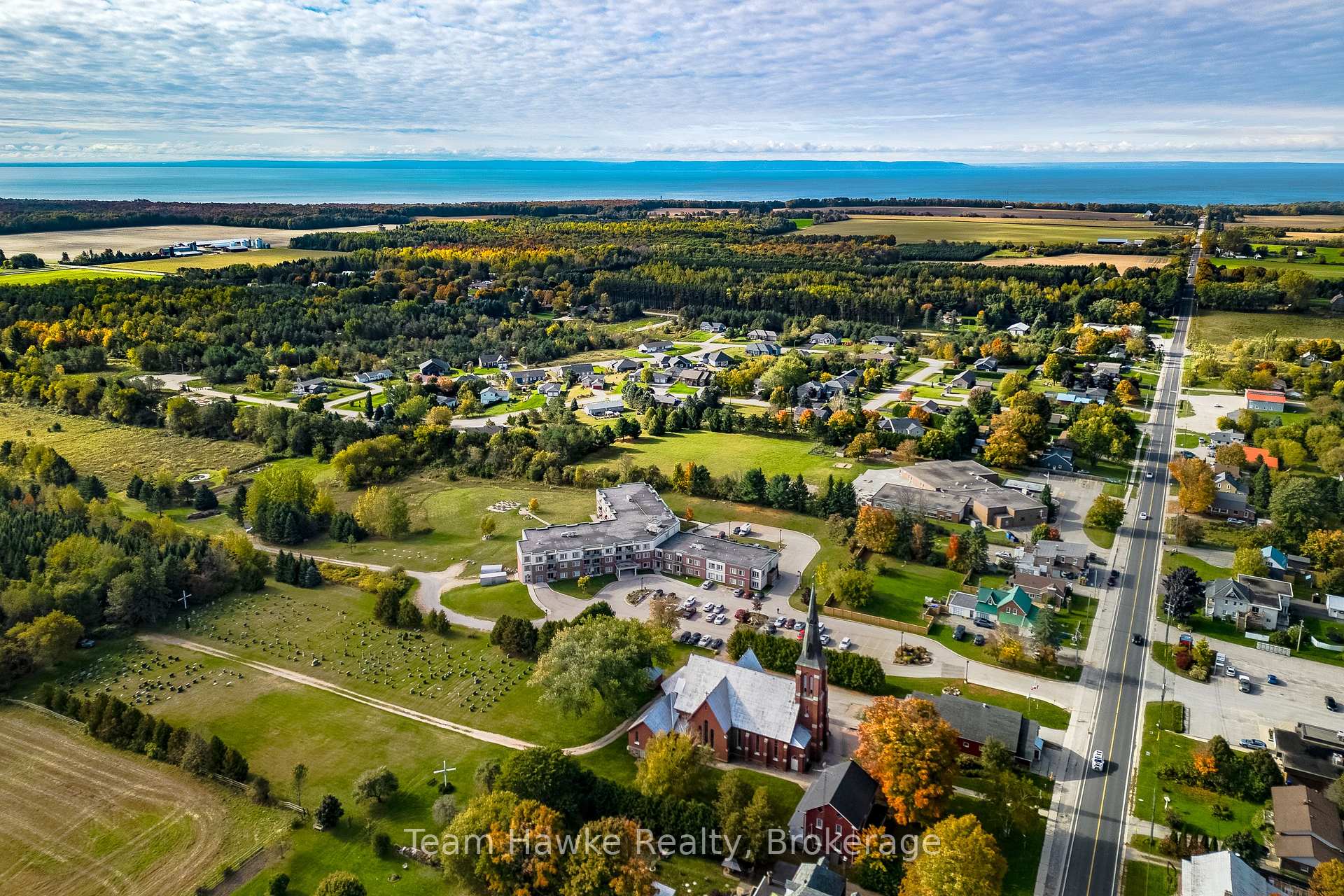 Photo 22 of Unit 108, 333 Rue Lafontaine Road, Tiny, Rural Tiny — HOMEH
