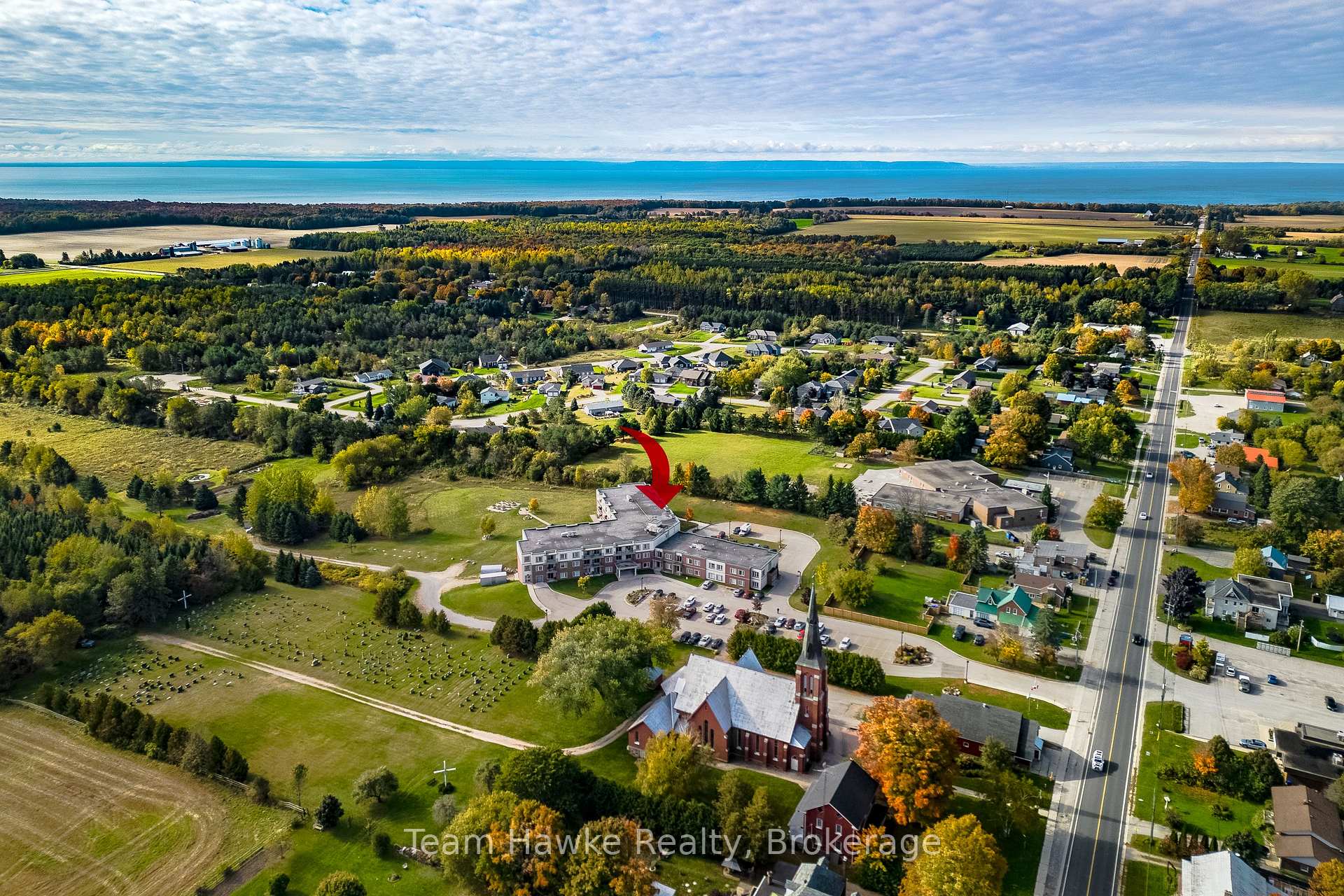 Photo 23 of Unit 108, 333 Rue Lafontaine Road, Tiny, Rural Tiny — HOMEH