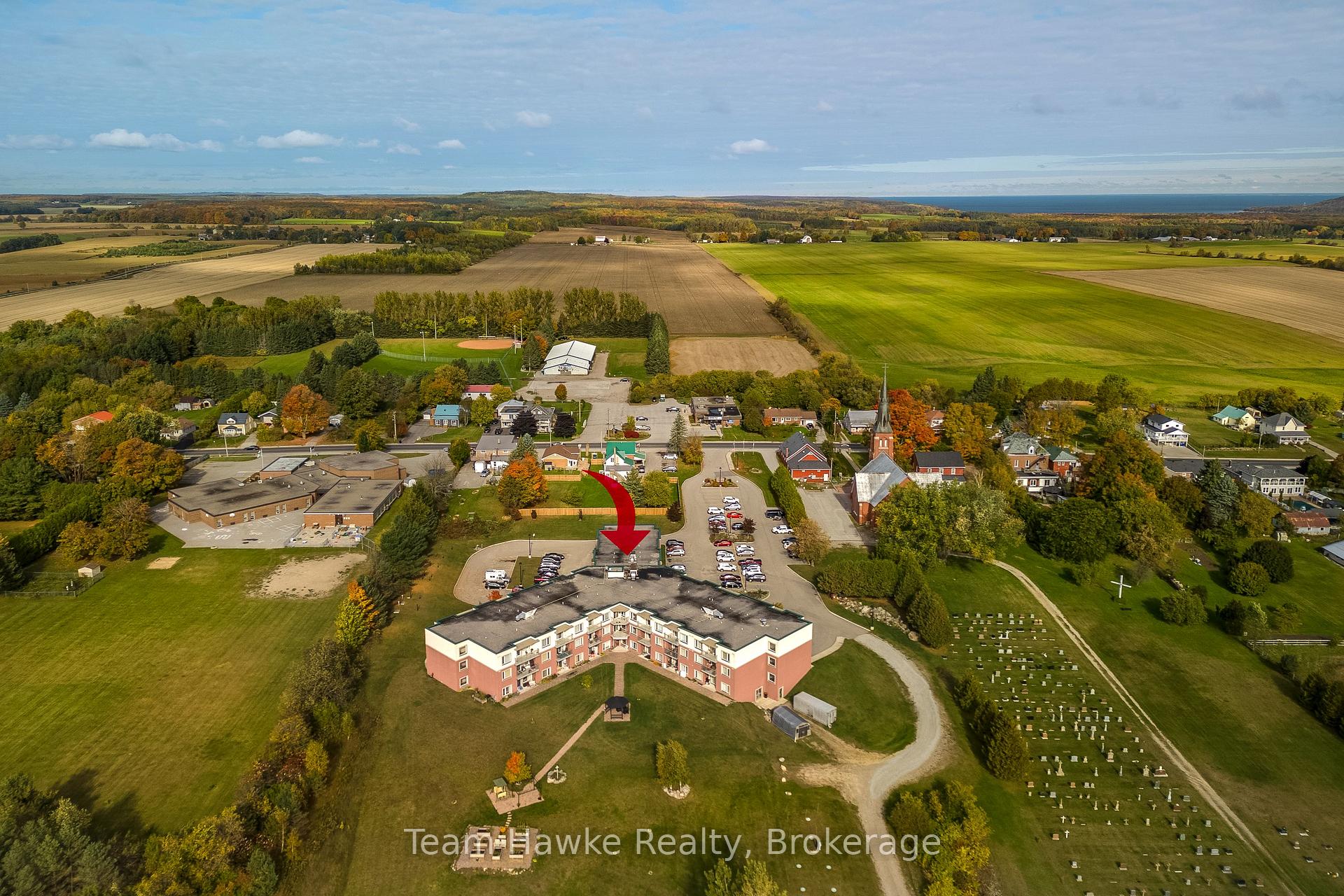 Photo 29 of Unit 108, 333 Rue Lafontaine Road, Tiny, Rural Tiny — HOMEH