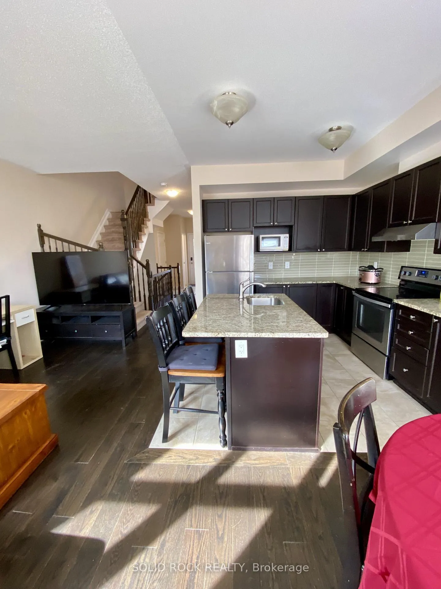 Photo 10 of 108 Camden Private, Ottawa, Barrhaven - Cedargrove/Fraserdale — HOMEH