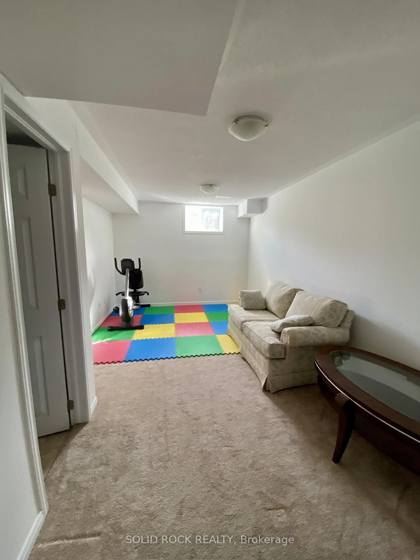 Photo 35 of 108 Camden Private, Ottawa, Barrhaven - Cedargrove/Fraserdale — HOMEH