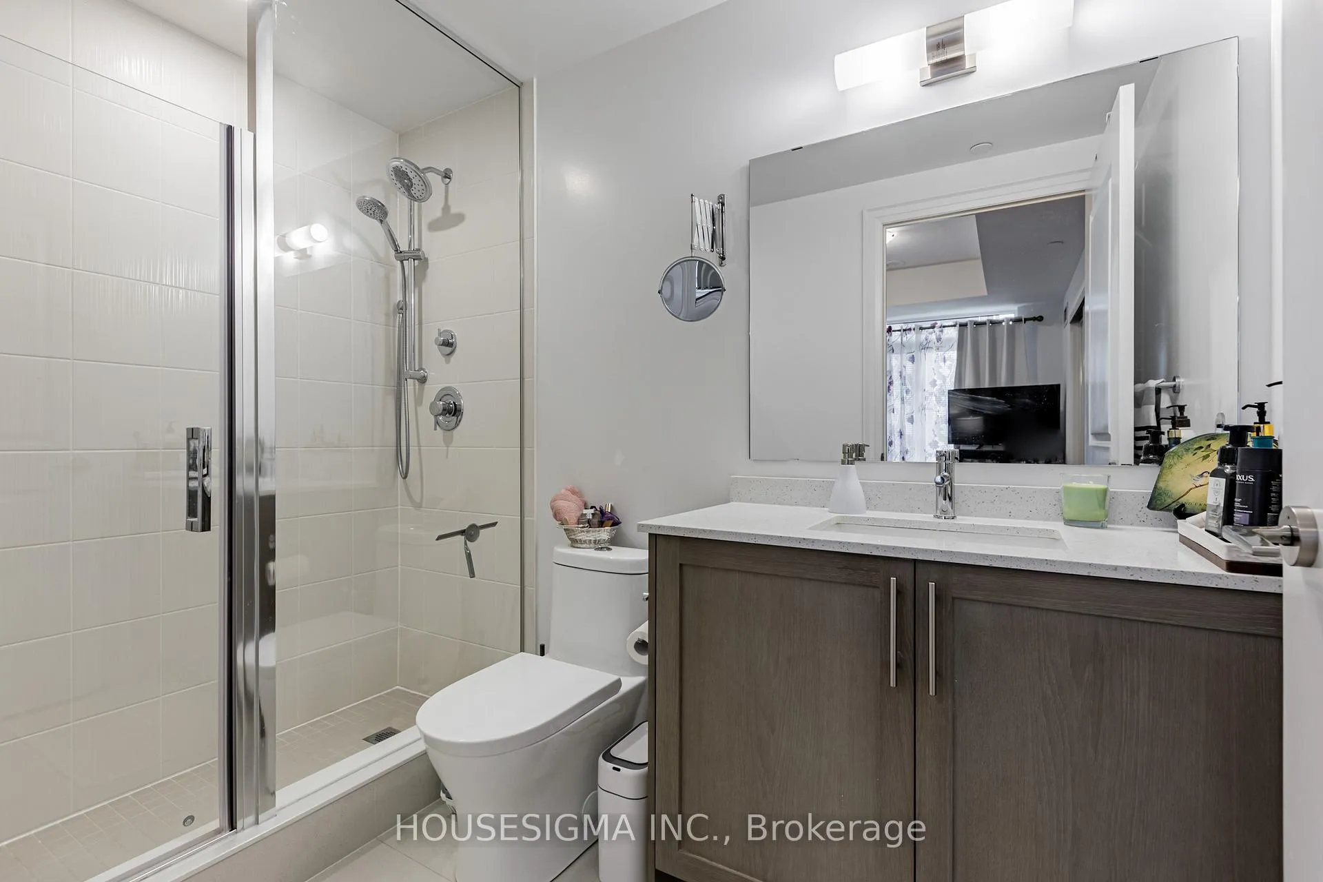 Photo 12 of Unit 708, 10 Gatineau Drive, Vaughan, Beverley Glen — HOMEH