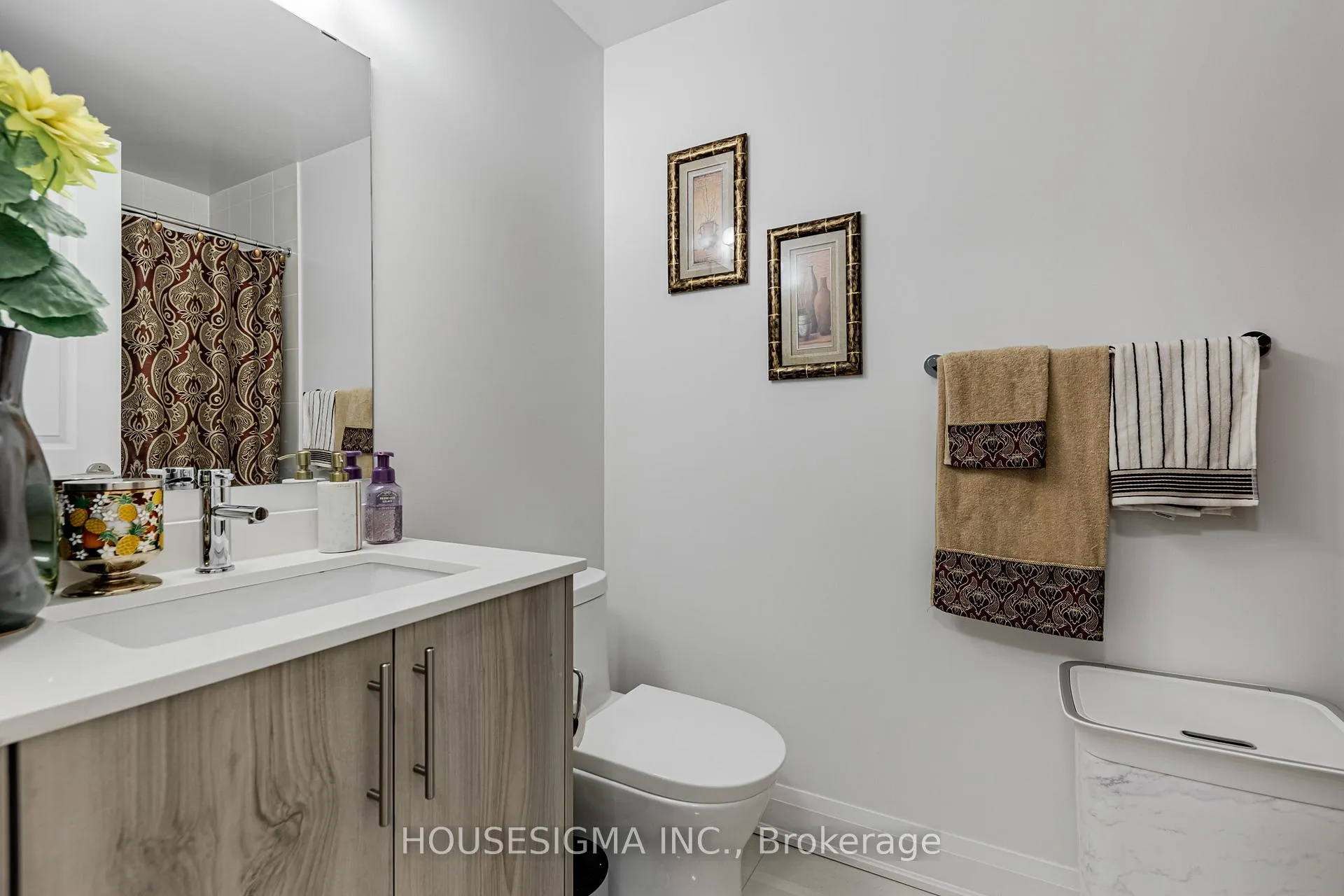 Photo 13 of Unit 708, 10 Gatineau Drive, Vaughan, Beverley Glen — HOMEH