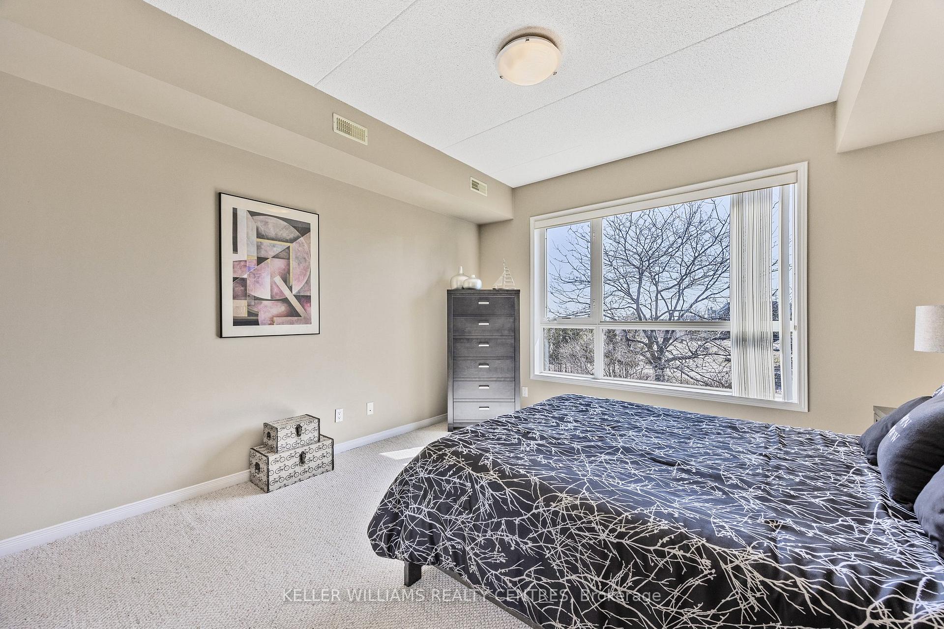 Photo 15 of Unit 5, 434 Mariners Way, Collingwood — HOMEH