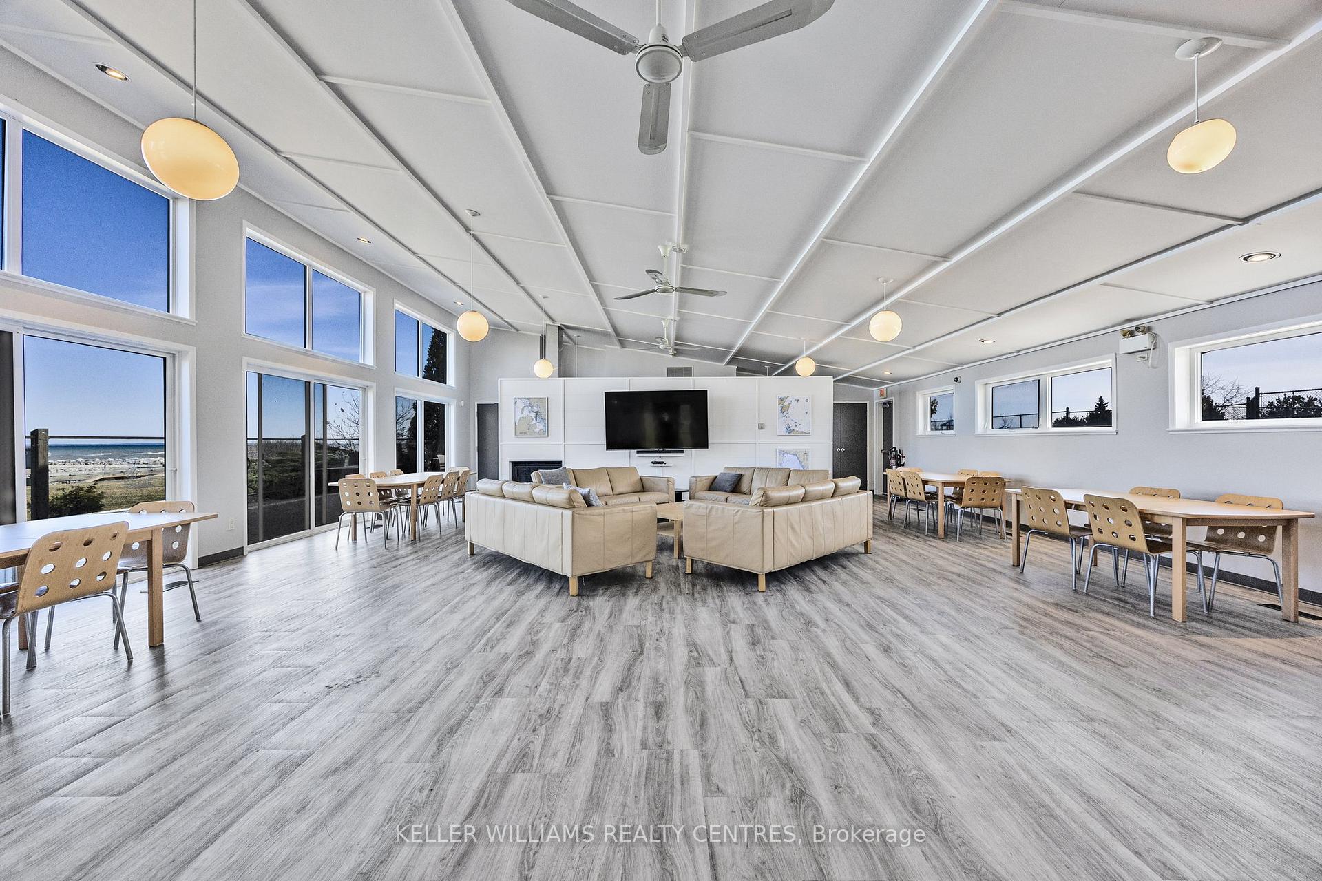 Photo 36 of Unit 5, 434 Mariners Way, Collingwood — HOMEH