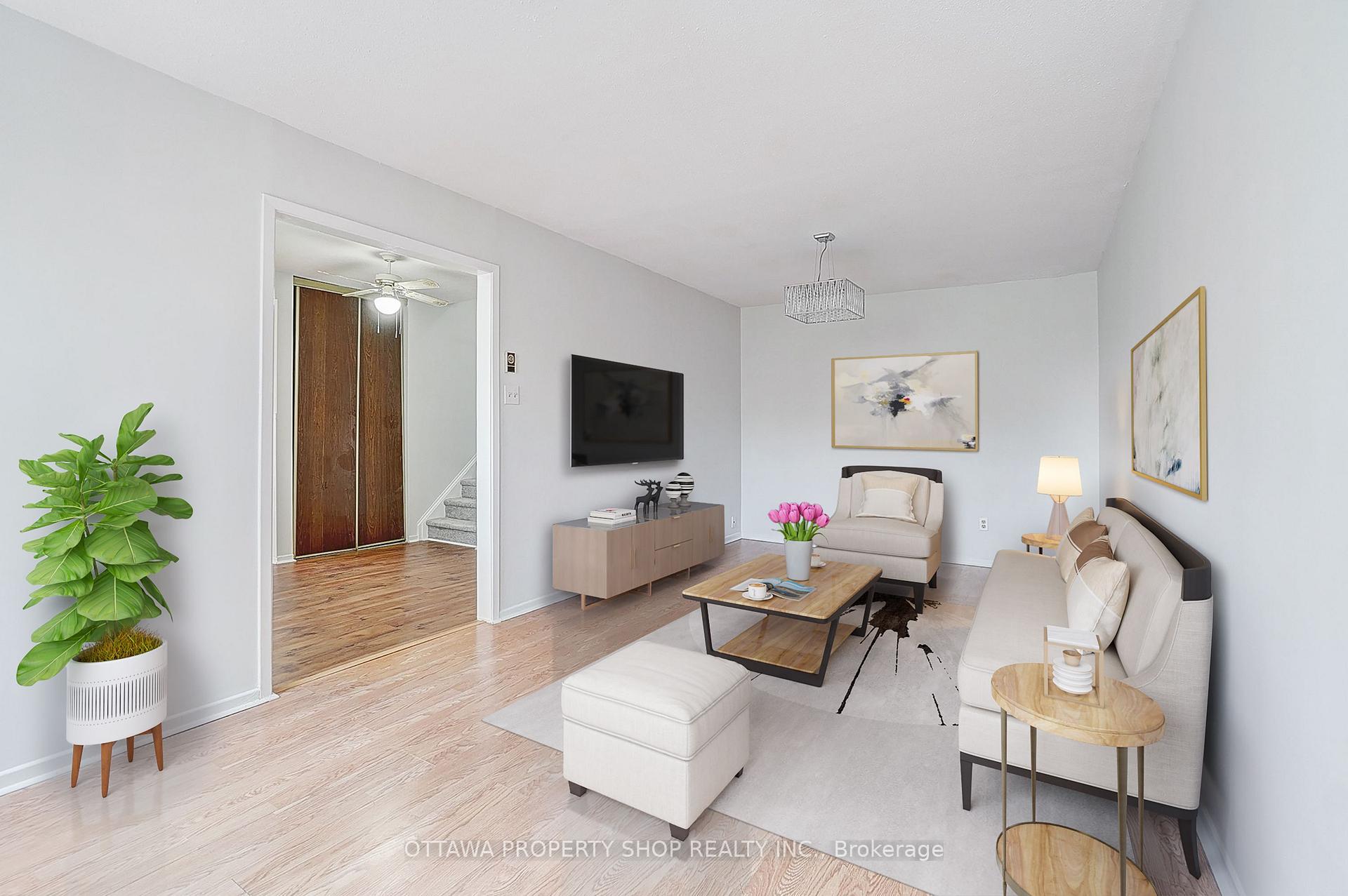 Photo 3 of Unit 34, 2939 Fairlea Crescent, Ottawa, Heron Gate/Industrial Park — HOMEH