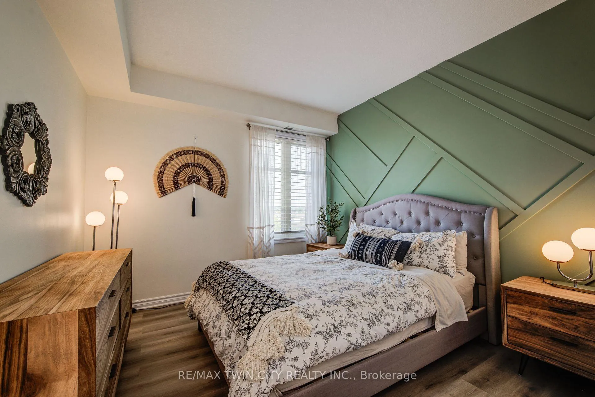 Photo 9 of Unit 401, 2 Colonial Drive, Guelph, Pineridge/Westminster Woods — HOMEH