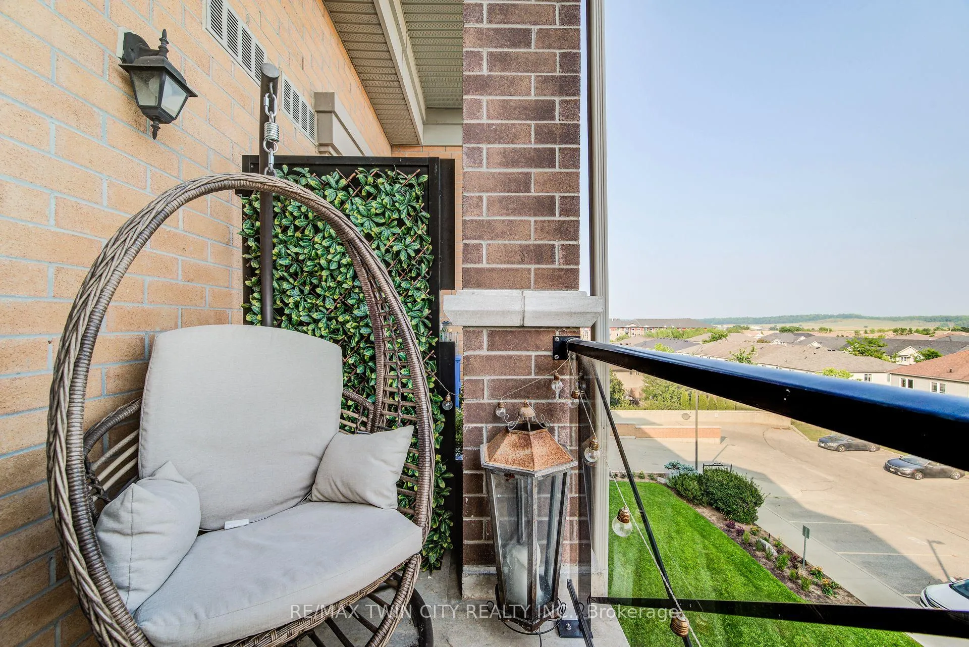 Photo 22 of Unit 401, 2 Colonial Drive, Guelph, Pineridge/Westminster Woods — HOMEH