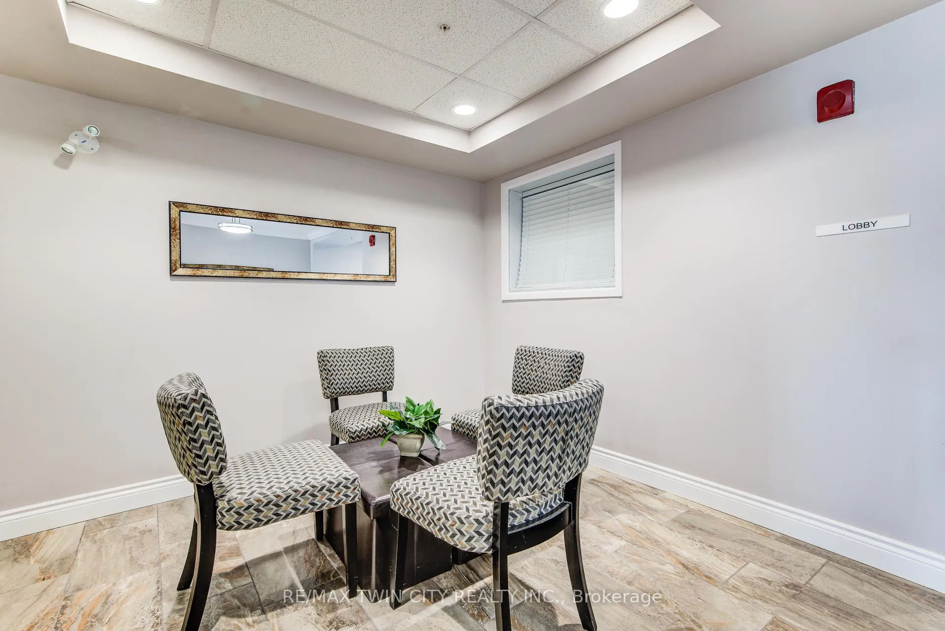 Photo 25 of Unit 401, 2 Colonial Drive, Guelph, Pineridge/Westminster Woods — HOMEH