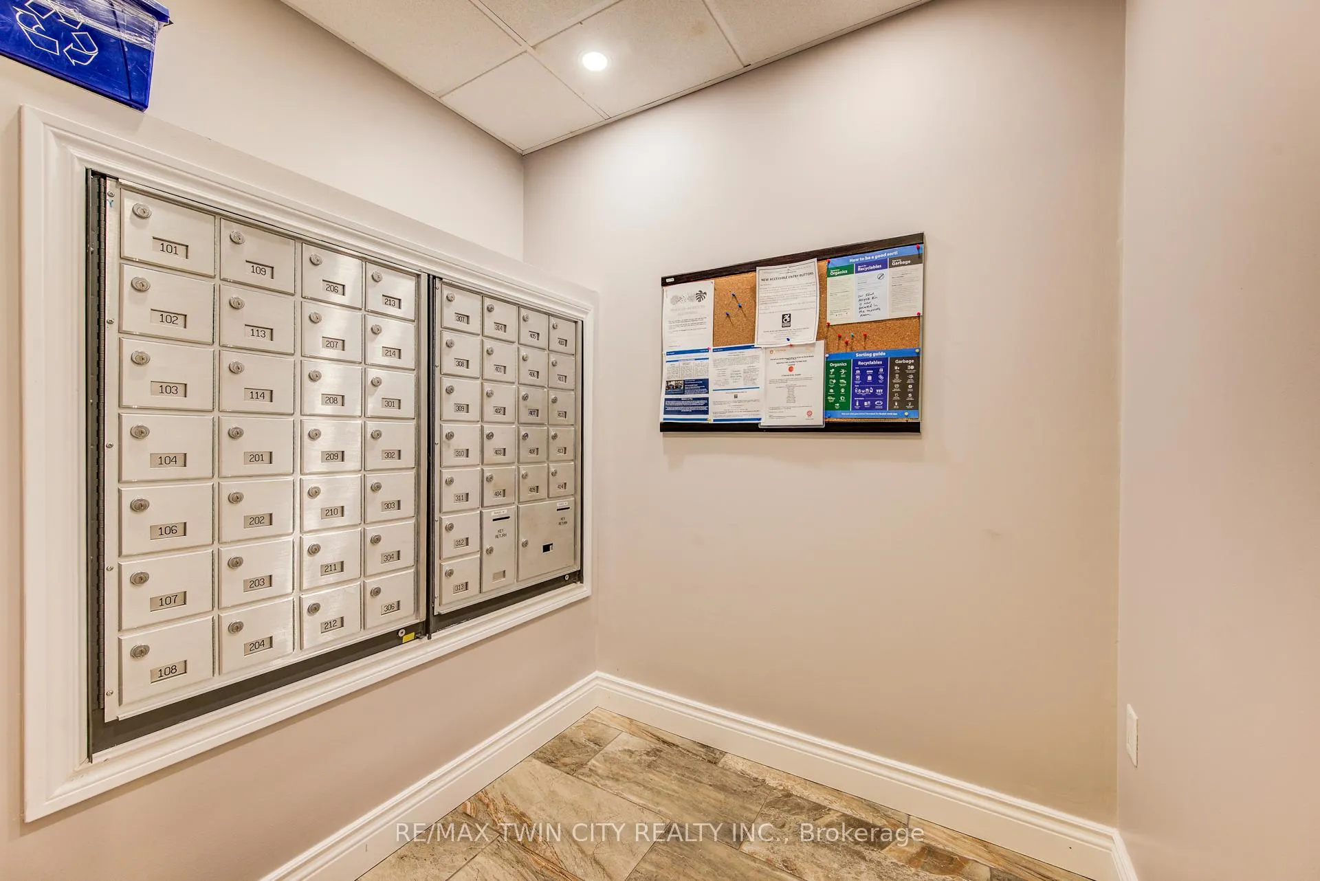 Photo 27 of Unit 401, 2 Colonial Drive, Guelph, Pineridge/Westminster Woods — HOMEH