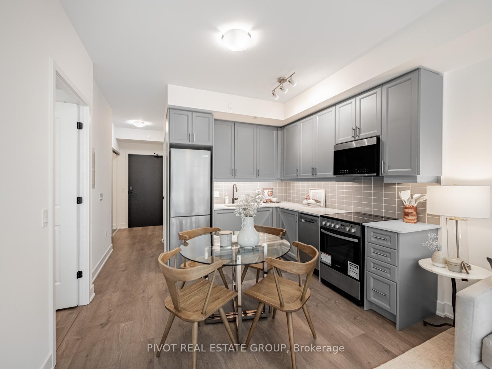 Photo 5 of Unit 232, 2343 Khalsa Gate, Oakville, Westmount — HOMEH