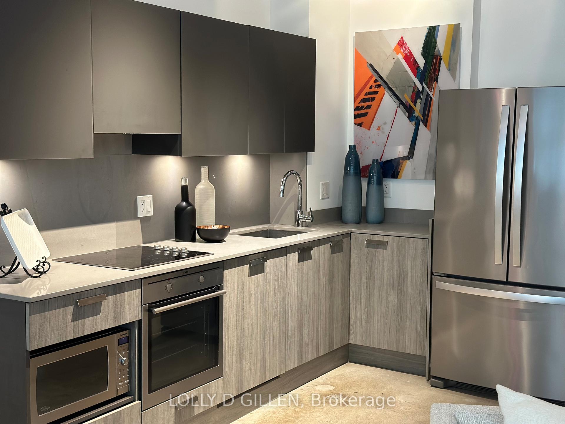 Photo 5 of Unit PH08, 188 Eglinton Avenue E, Toronto, Mount Pleasant West — HOMEH