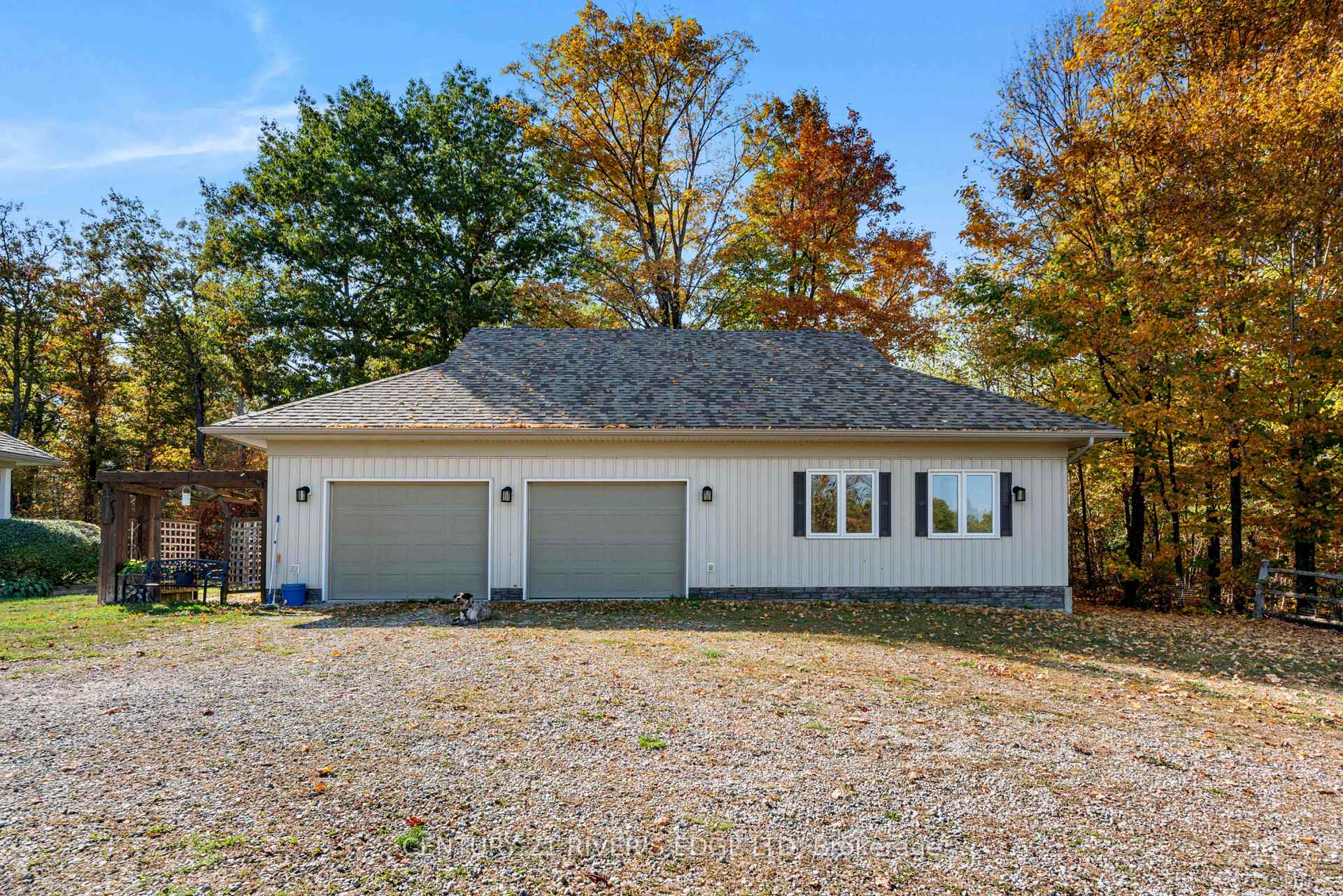 Photo 3 of 1664 Needham Side Road Side Road, Ottawa, Dunrobin — HOMEH
