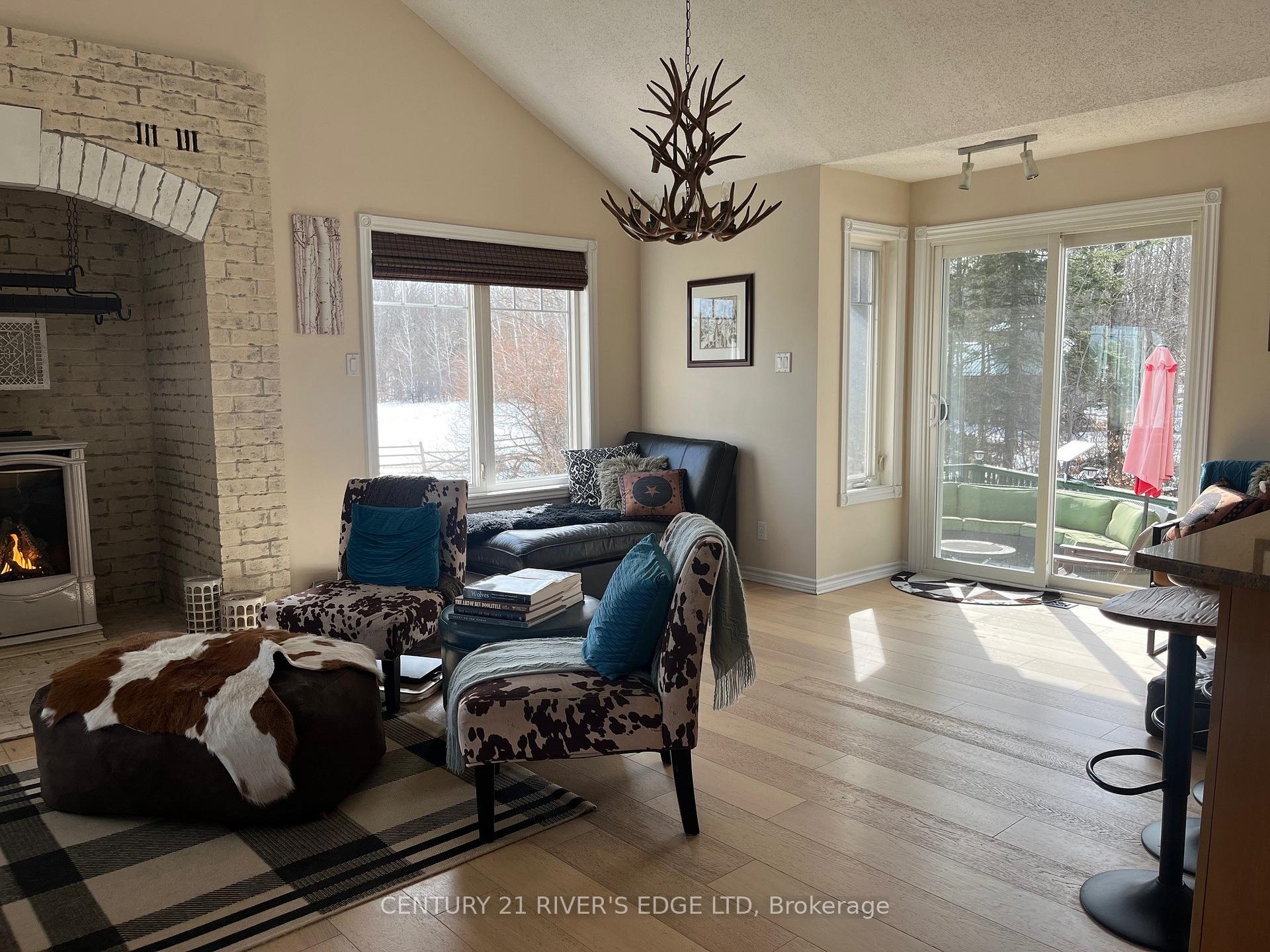 Photo 13 of 1664 Needham Side Road Side Road, Ottawa, Dunrobin — HOMEH
