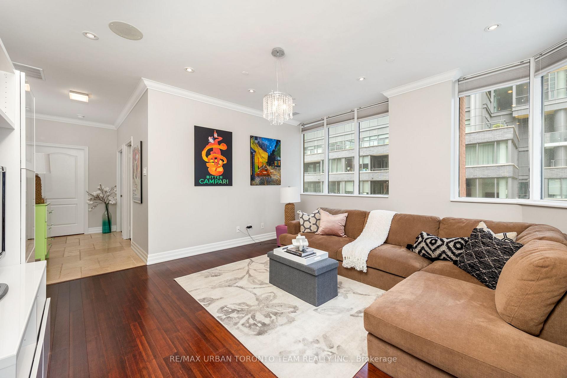 Photo 4 of Unit 401, 393 King Street W, Toronto, Waterfront Communities — HOMEH