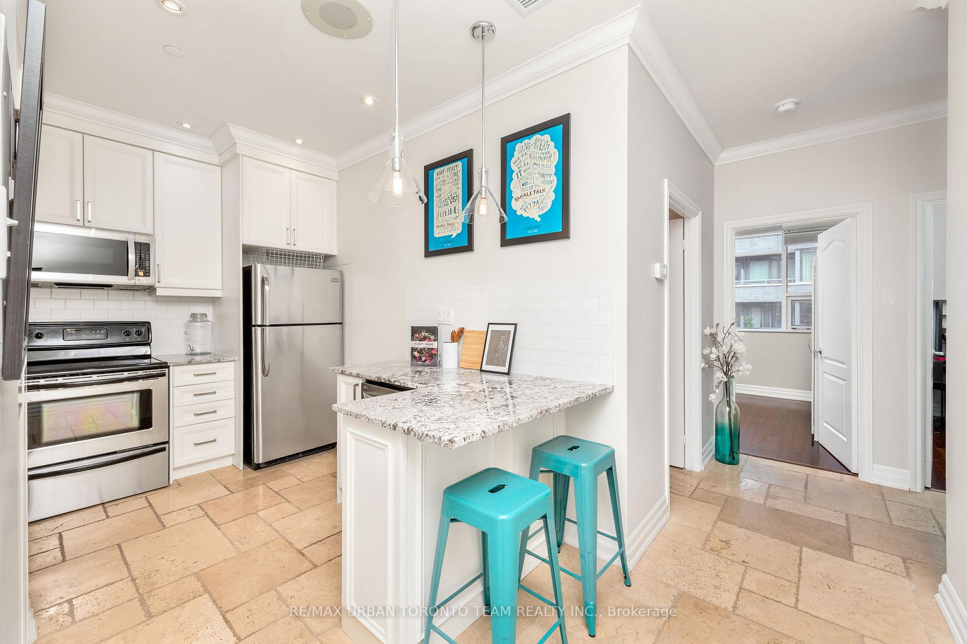Photo 8 of Unit 401, 393 King Street W, Toronto, Waterfront Communities — HOMEH