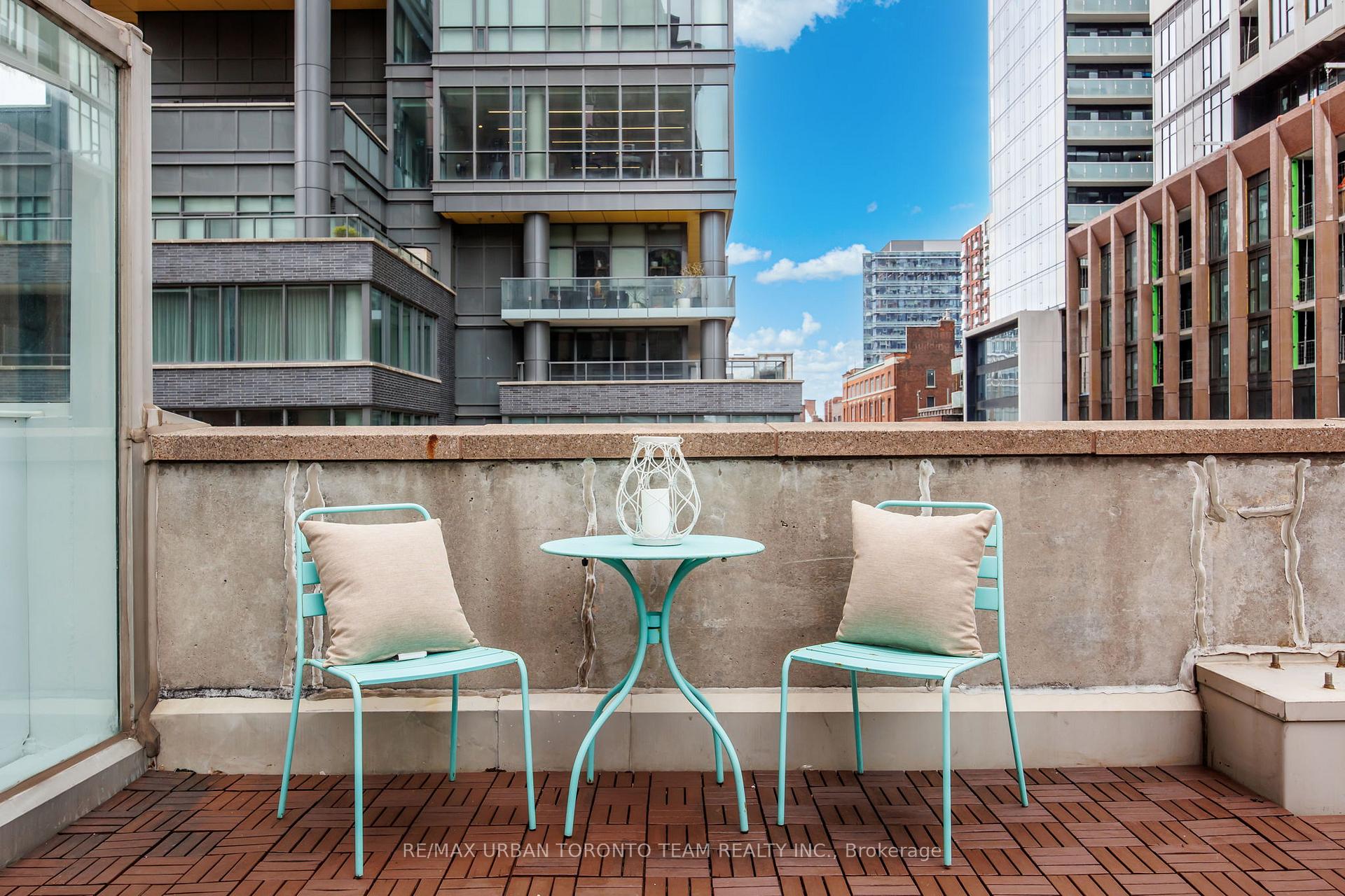 Photo 26 of Unit 401, 393 King Street W, Toronto, Waterfront Communities — HOMEH