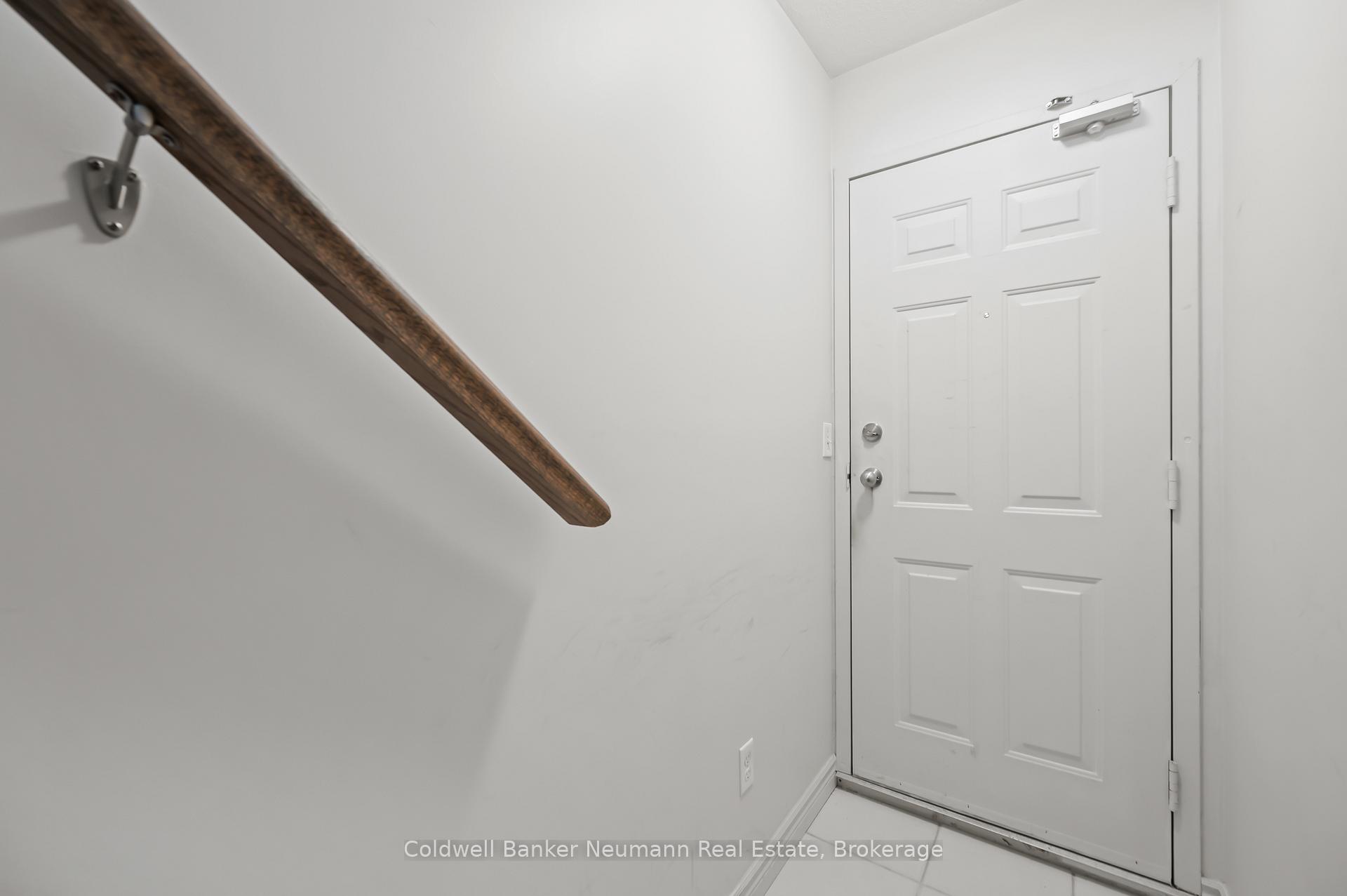 Photo 5 of Unit 77, 35 Mountford Drive, Guelph, Grange Road — HOMEH
