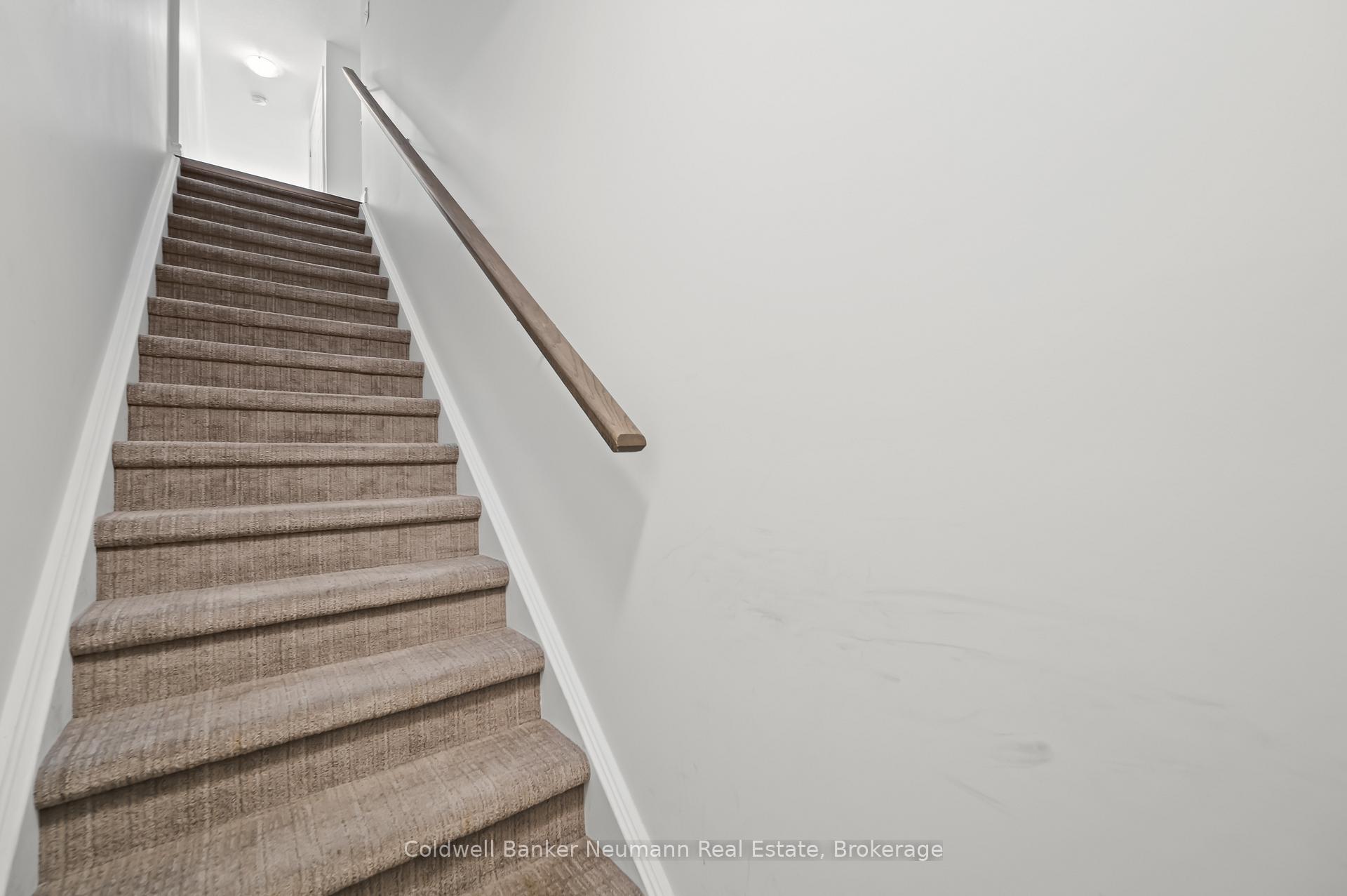 Photo 6 of Unit 77, 35 Mountford Drive, Guelph, Grange Road — HOMEH