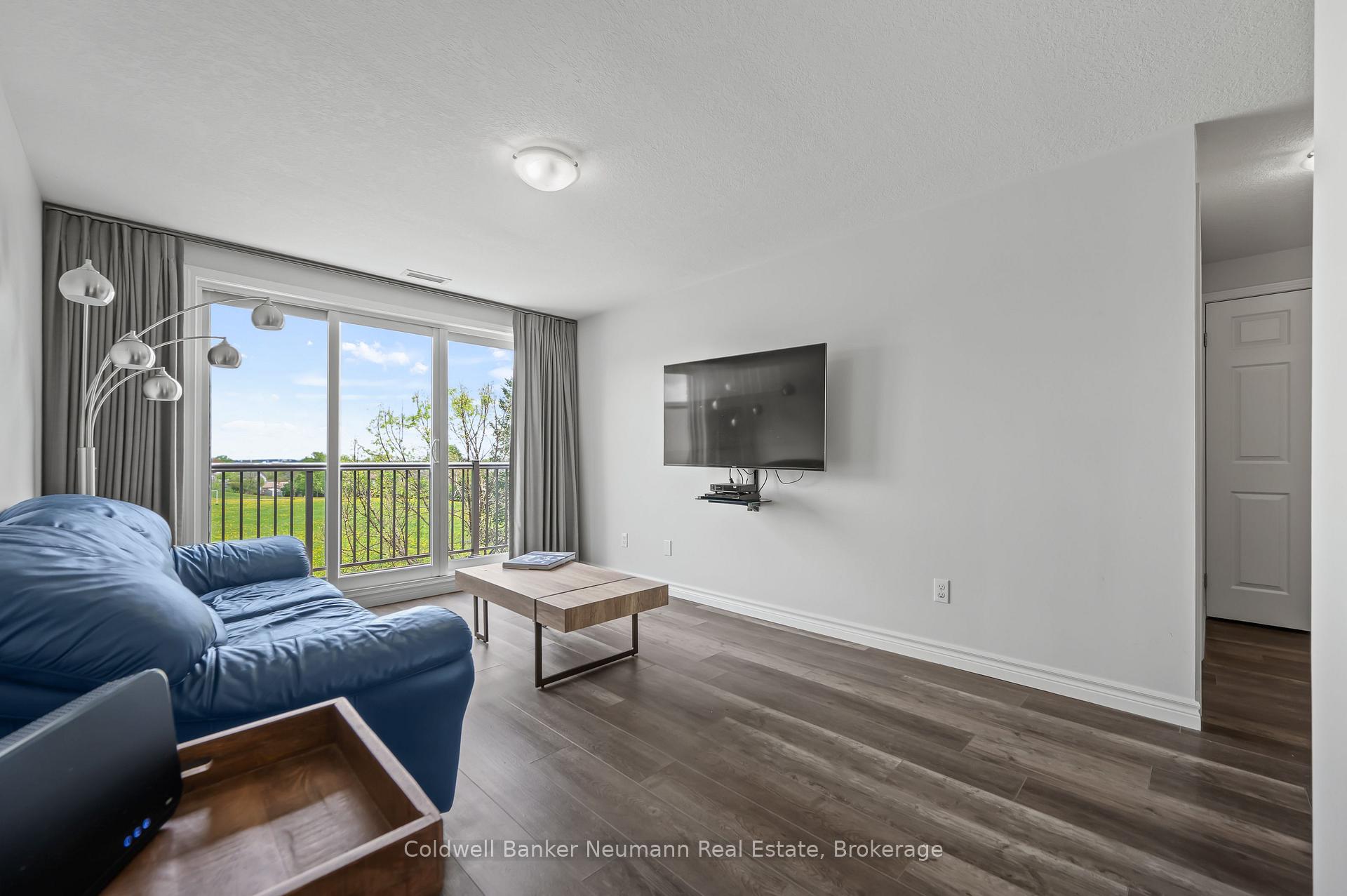 Photo 9 of Unit 77, 35 Mountford Drive, Guelph, Grange Road — HOMEH