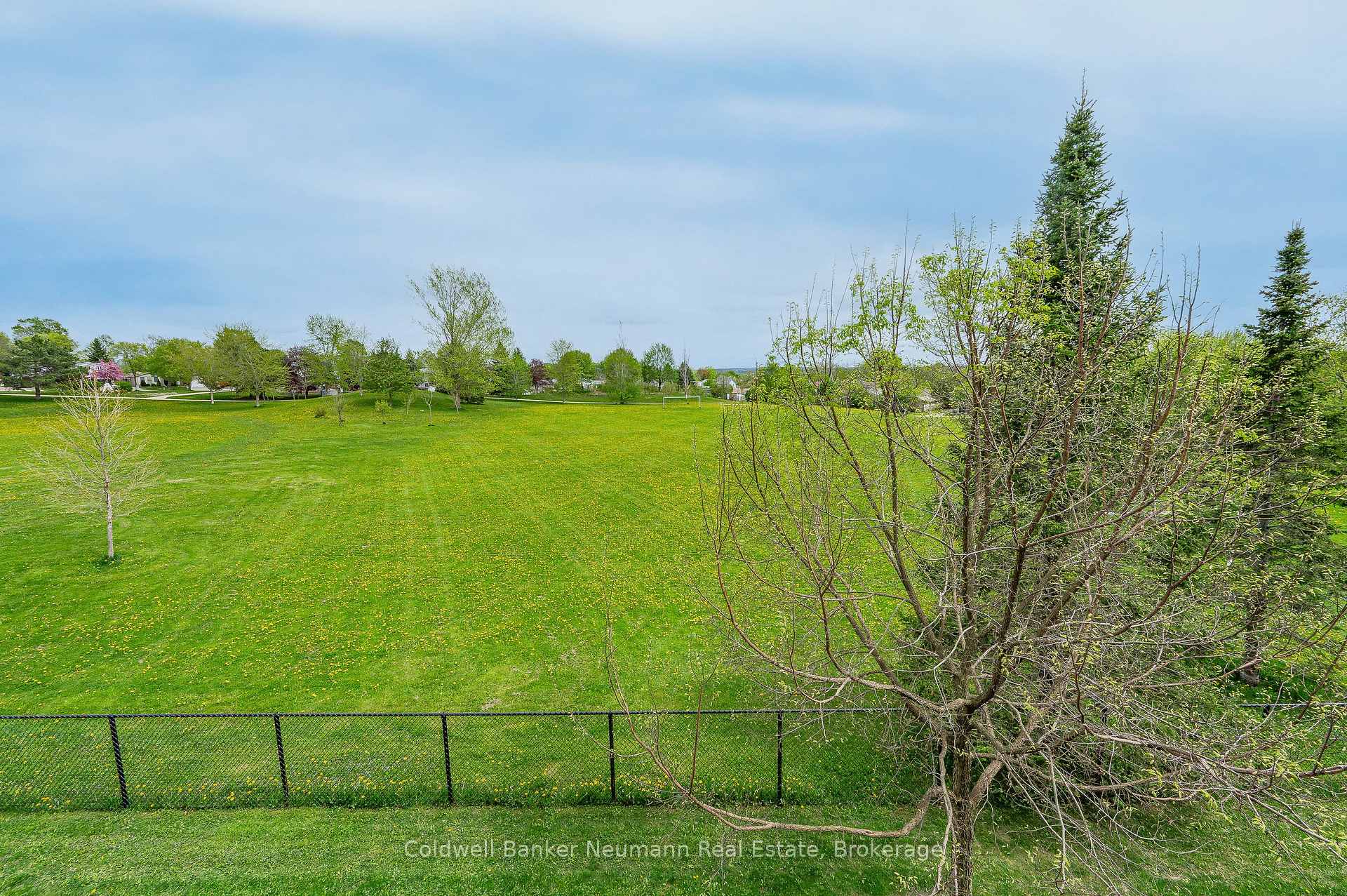 Photo 32 of Unit 77, 35 Mountford Drive, Guelph, Grange Road — HOMEH