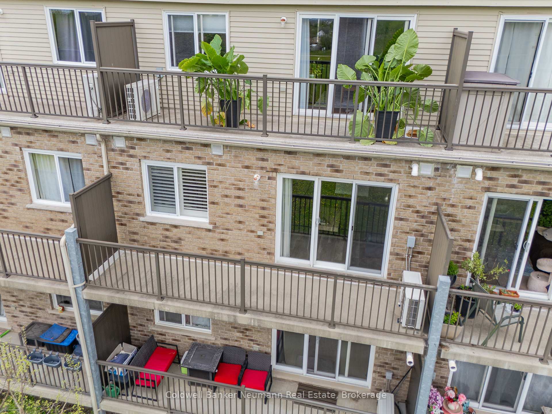 Photo 34 of Unit 77, 35 Mountford Drive, Guelph, Grange Road — HOMEH