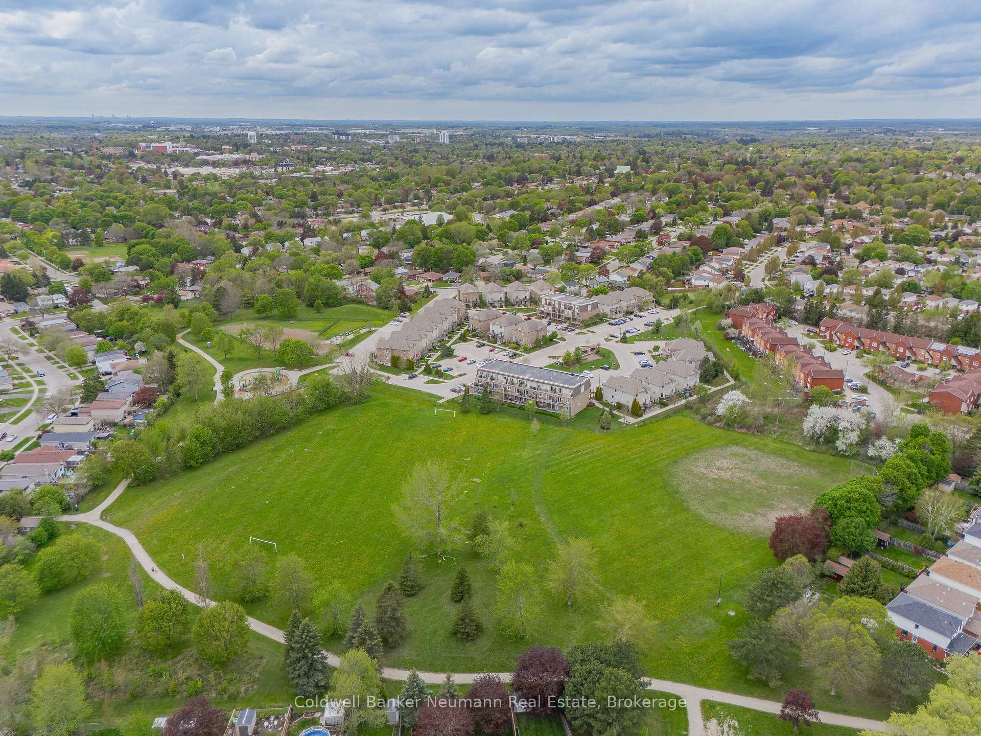 Photo 36 of Unit 77, 35 Mountford Drive, Guelph, Grange Road — HOMEH
