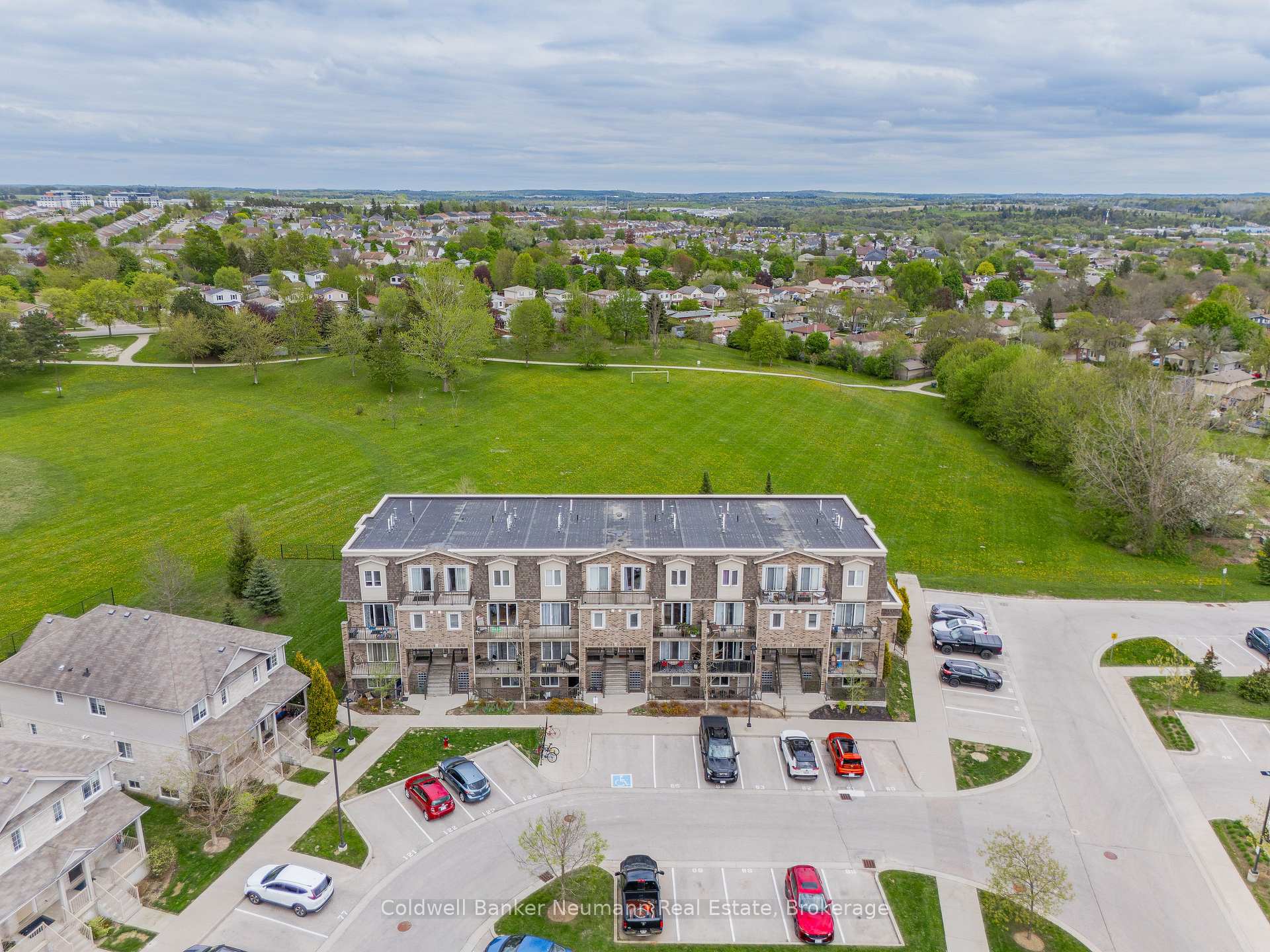 Photo 40 of Unit 77, 35 Mountford Drive, Guelph, Grange Road — HOMEH
