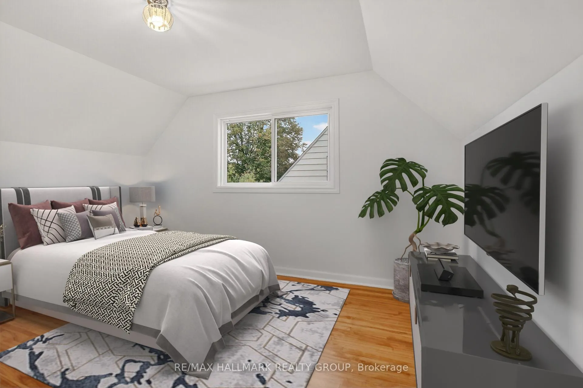 Photo 21 of 2042 Tilson Street, Ottawa, Elmvale Acres — HOMEH