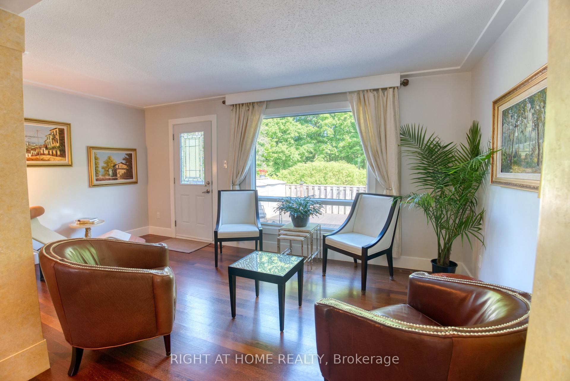 Photo 11 of 227 Teal Crescent, Ottawa, Chatelaine Village — HOMEH