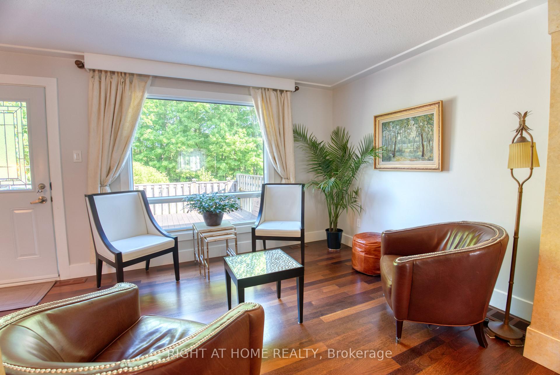 Photo 12 of 227 Teal Crescent, Ottawa, Chatelaine Village — HOMEH