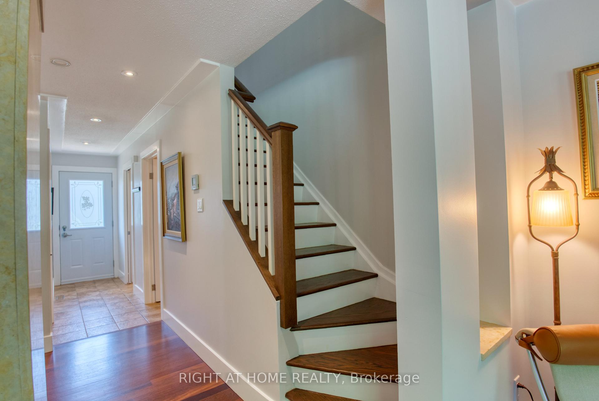 Photo 15 of 227 Teal Crescent, Ottawa, Chatelaine Village — HOMEH