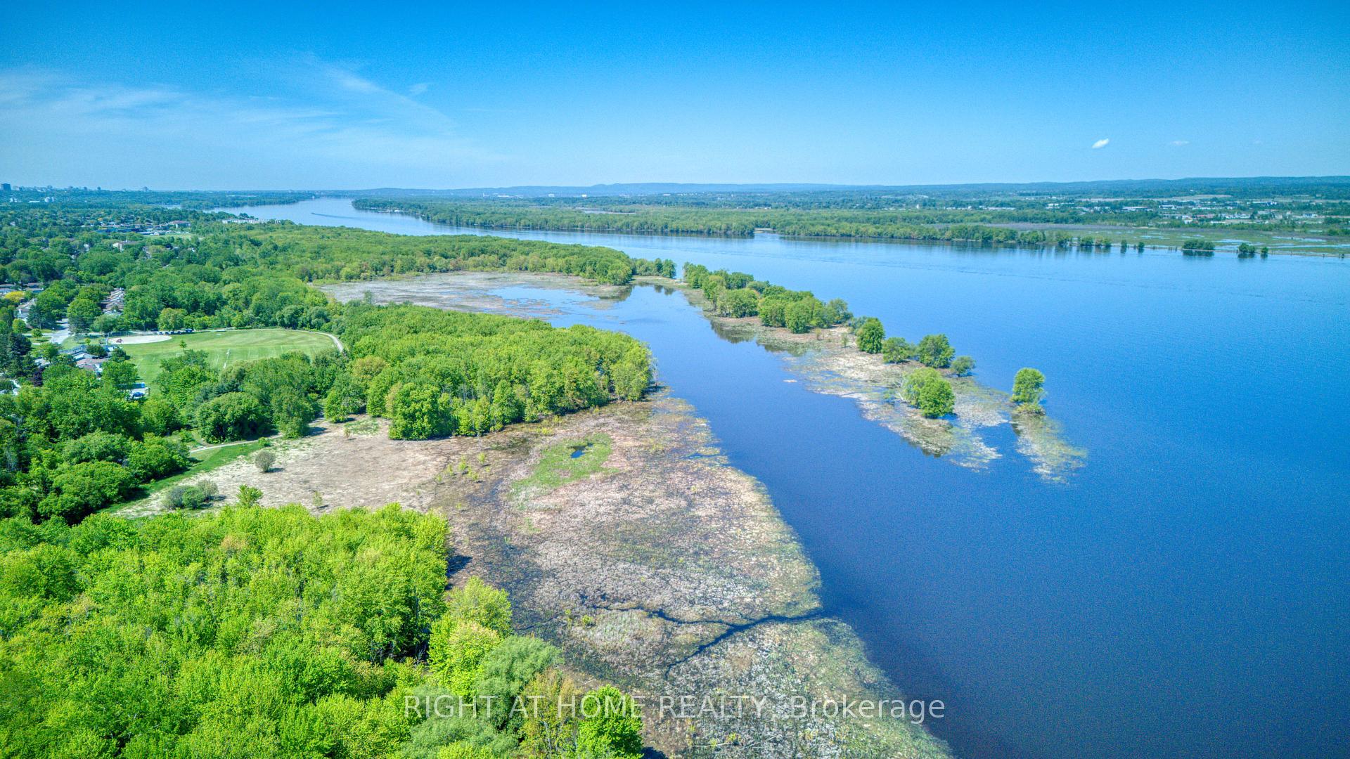 Photo 38 of 227 Teal Crescent, Ottawa, Chatelaine Village — HOMEH