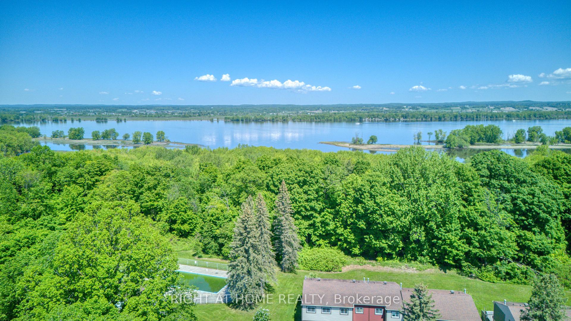 Photo 42 of 227 Teal Crescent, Ottawa, Chatelaine Village — HOMEH