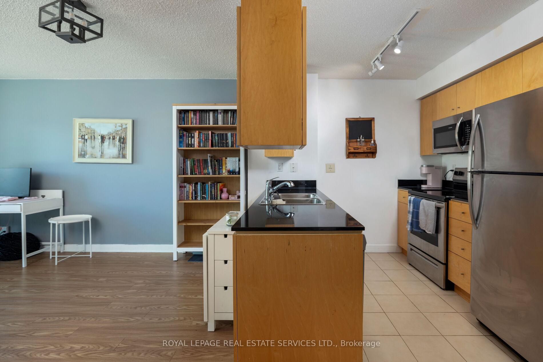 Photo 6 of Unit 605, 397 Front Street W, Toronto, Waterfront Communities — HOMEH
