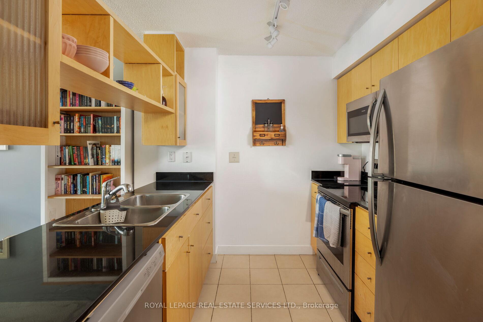 Photo 14 of Unit 605, 397 Front Street W, Toronto, Waterfront Communities — HOMEH