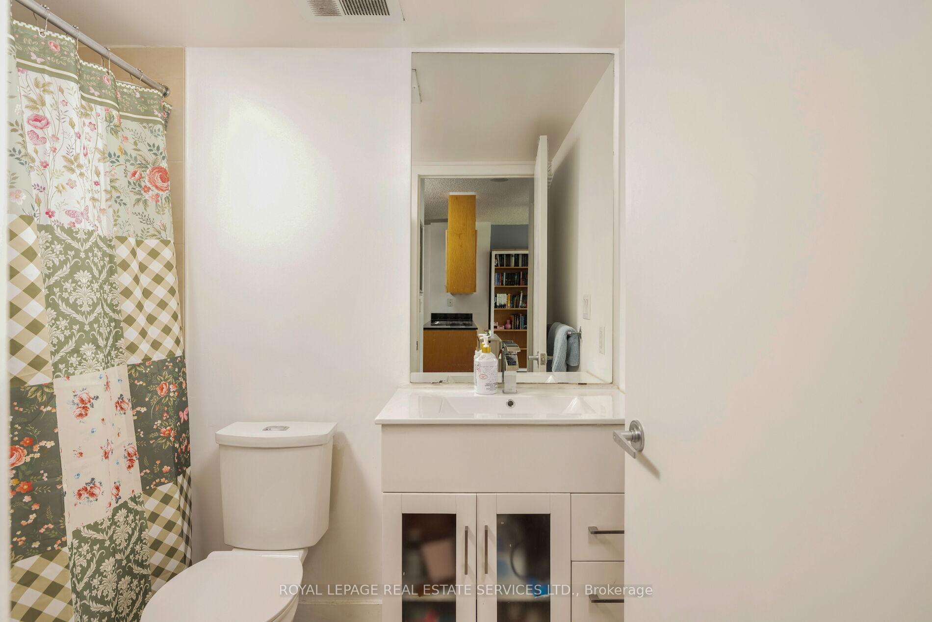 Photo 18 of Unit 605, 397 Front Street W, Toronto, Waterfront Communities — HOMEH