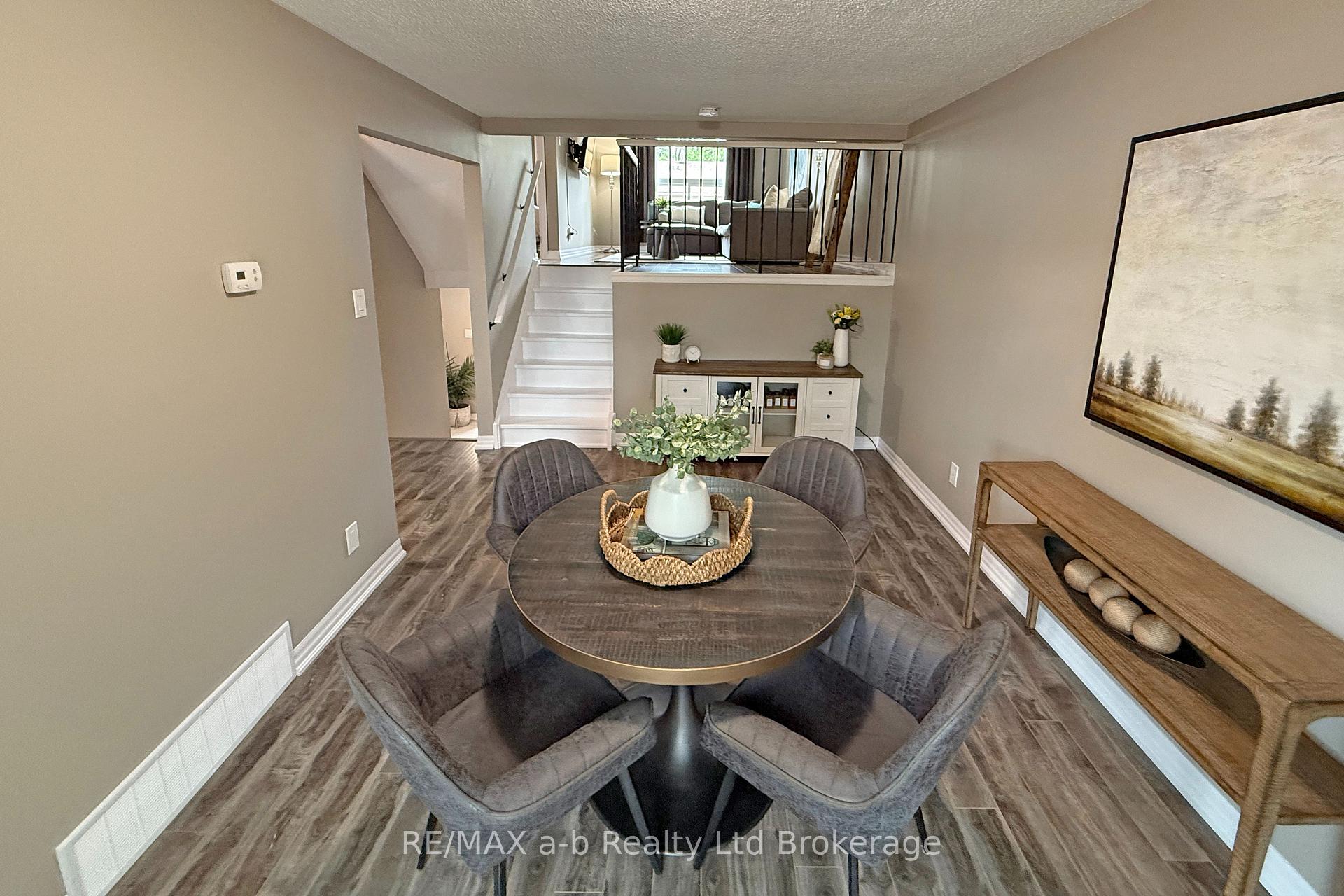 Photo 6 of Unit 79, 279 Bluevale Street N, Waterloo — HOMEH
