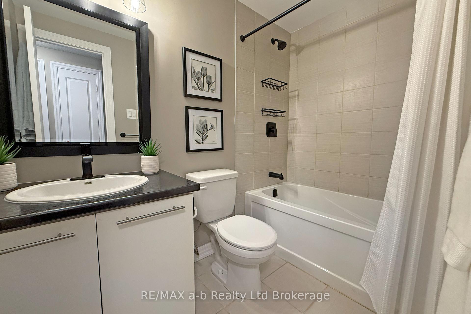 Photo 18 of Unit 79, 279 Bluevale Street N, Waterloo — HOMEH