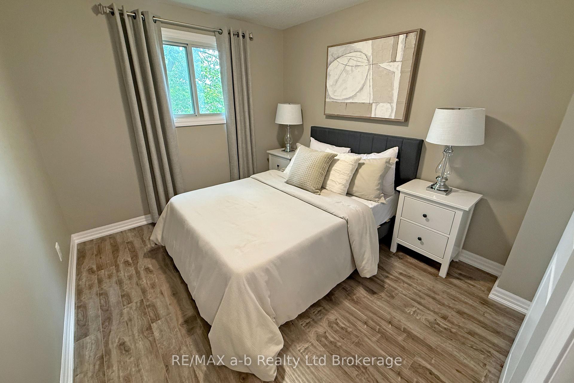 Photo 19 of Unit 79, 279 Bluevale Street N, Waterloo — HOMEH