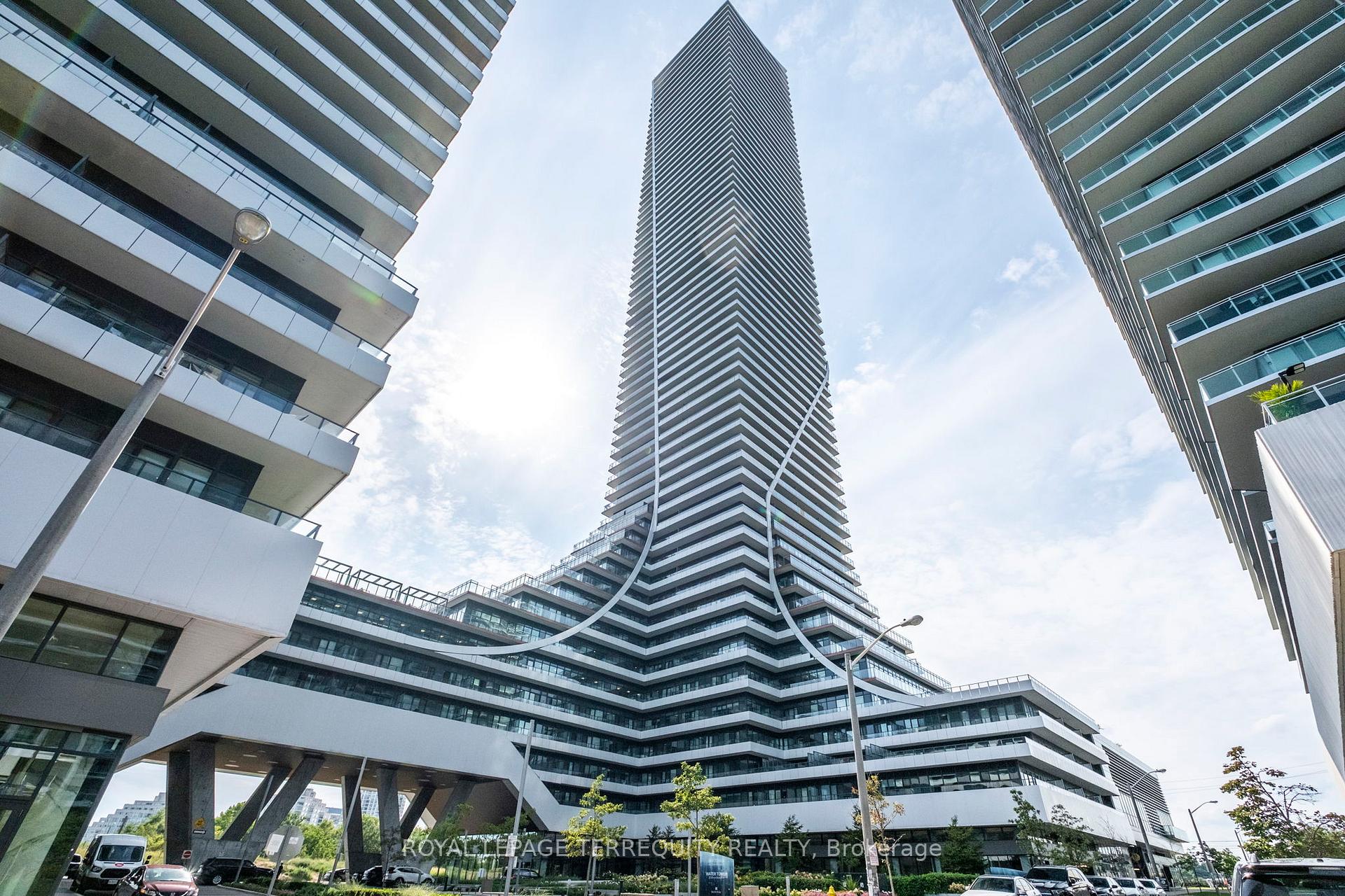 Front of Unit 528, 30 Shore Breeze Drive
