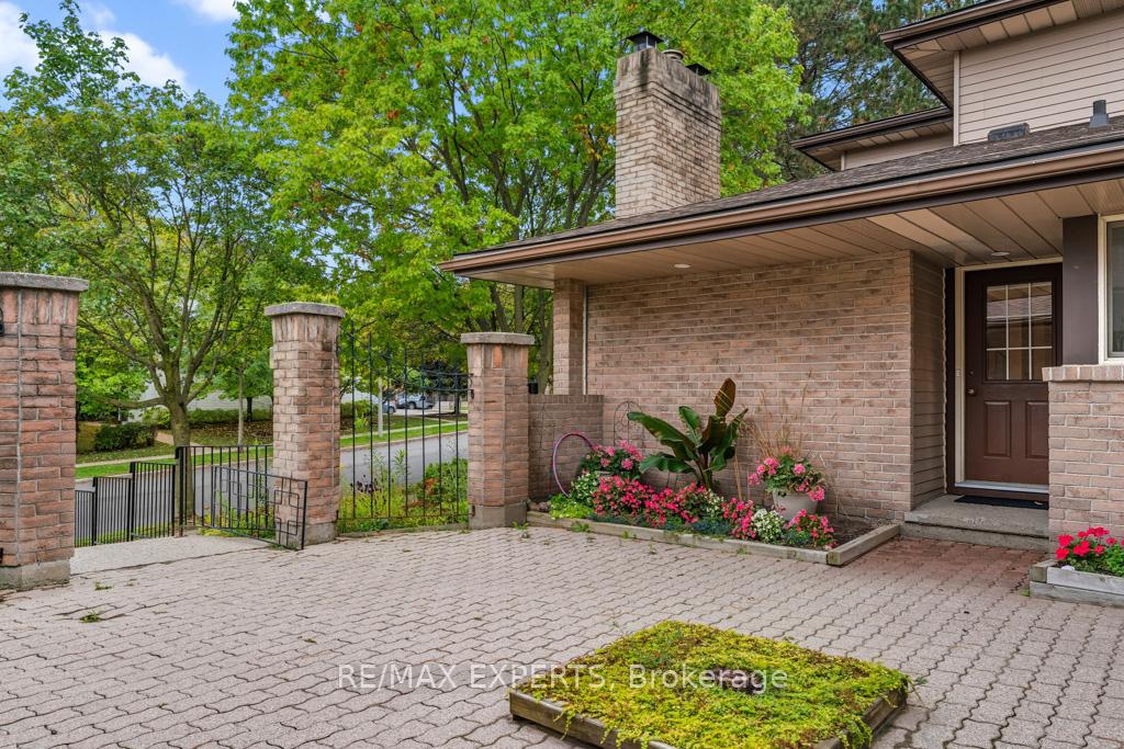 Photo 11 of Unit 5, 460 Beechwood Place, Waterloo — HOMEH