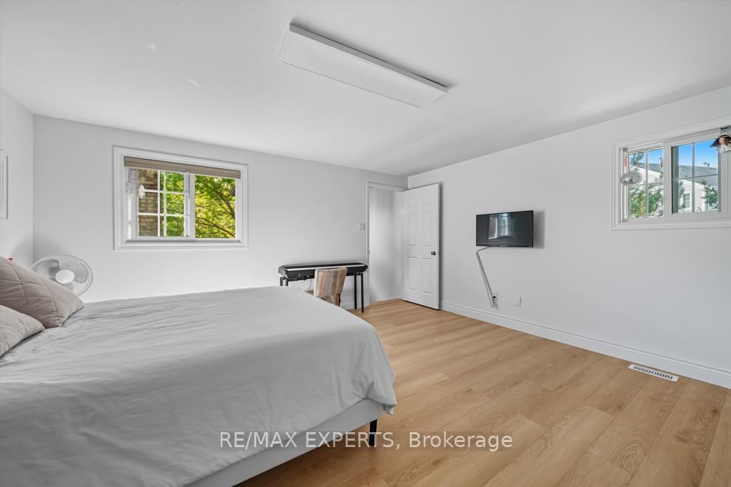Photo 33 of Unit 5, 460 Beechwood Place, Waterloo — HOMEH