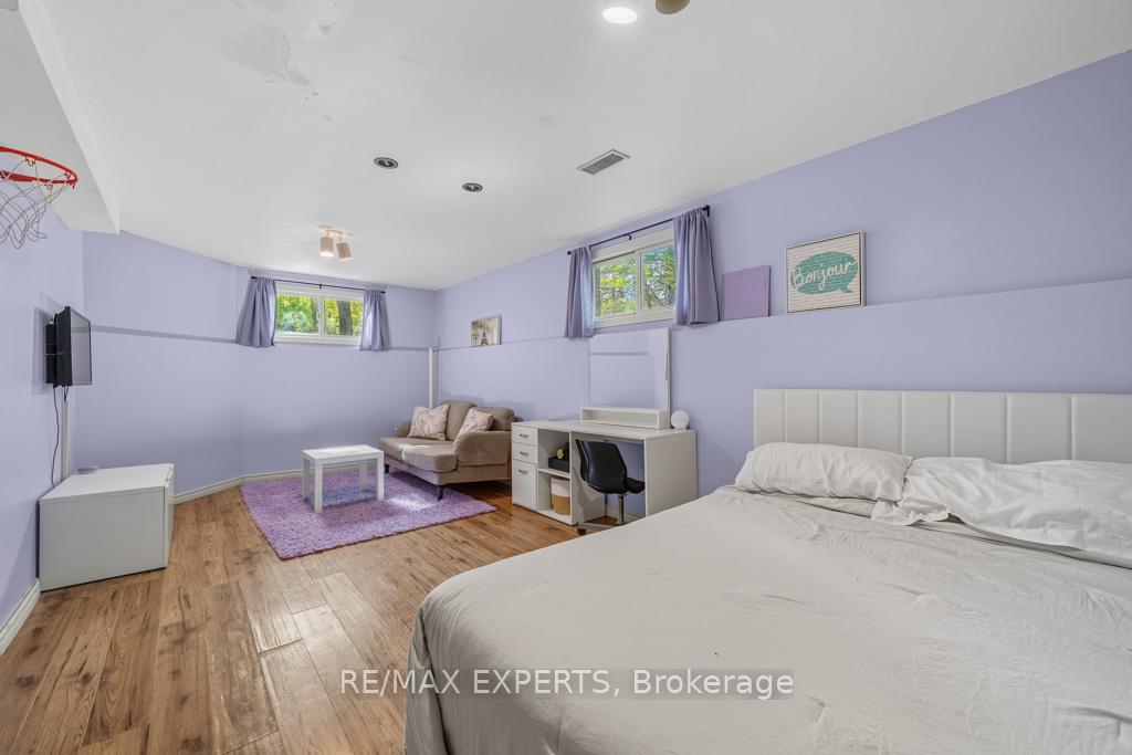 Photo 39 of Unit 5, 460 Beechwood Place, Waterloo — HOMEH
