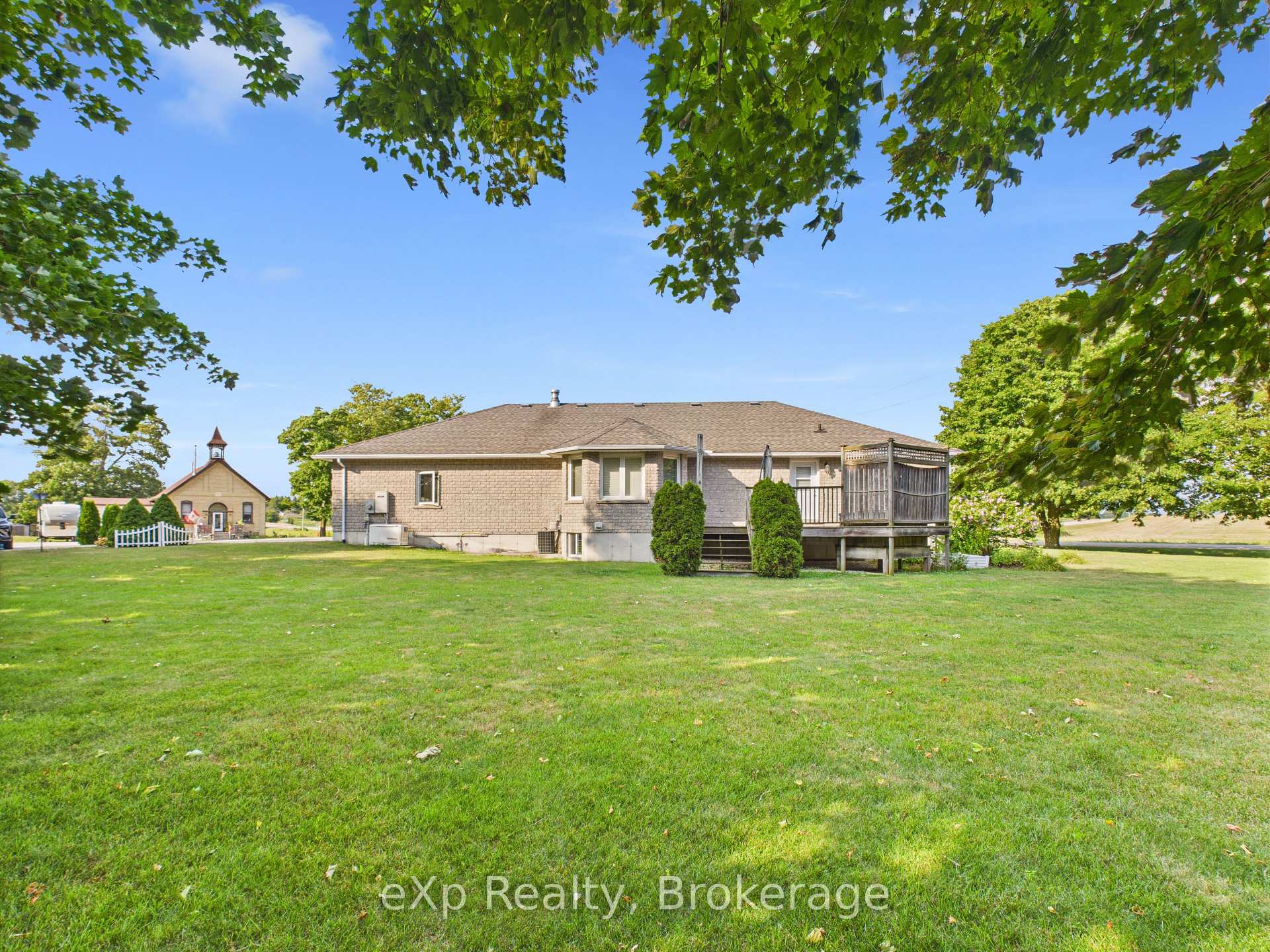Photo 7 of 7 Bruce Rd 15, Brockton — HOMEH