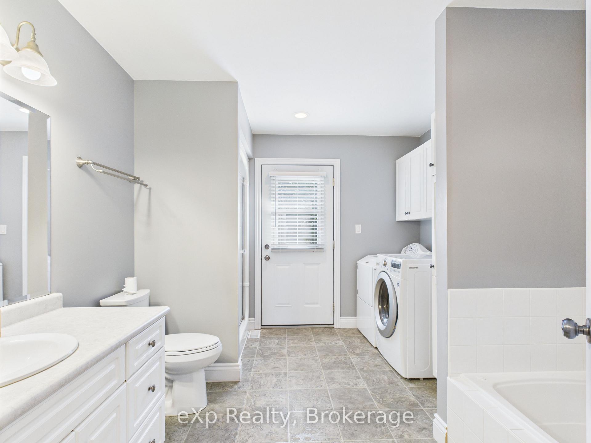 Photo 14 of 7 Bruce Rd 15, Brockton — HOMEH