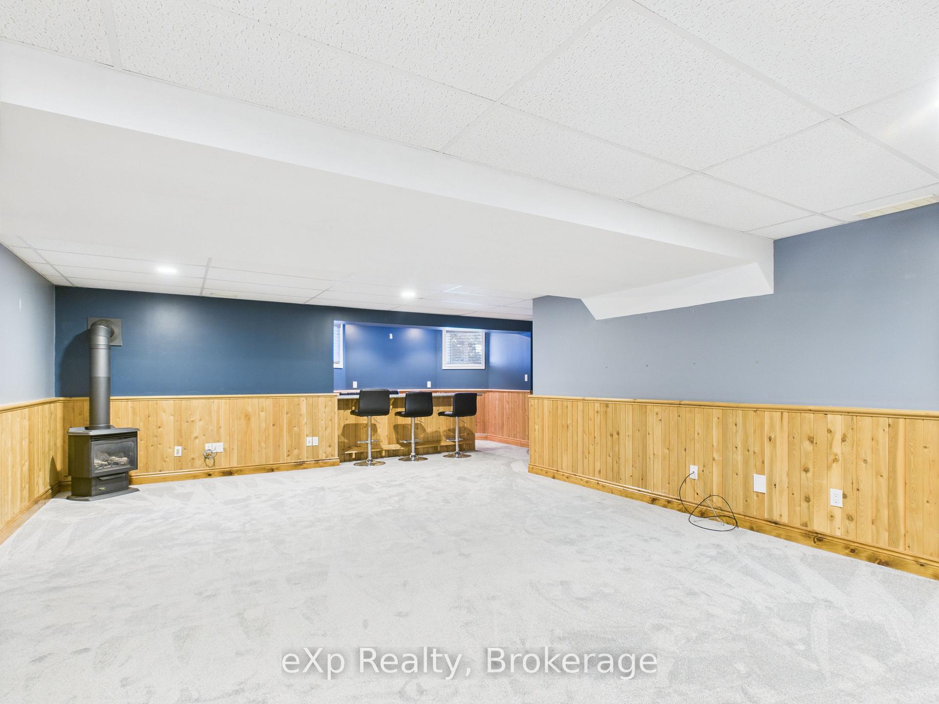 Photo 25 of 7 Bruce Rd 15, Brockton — HOMEH